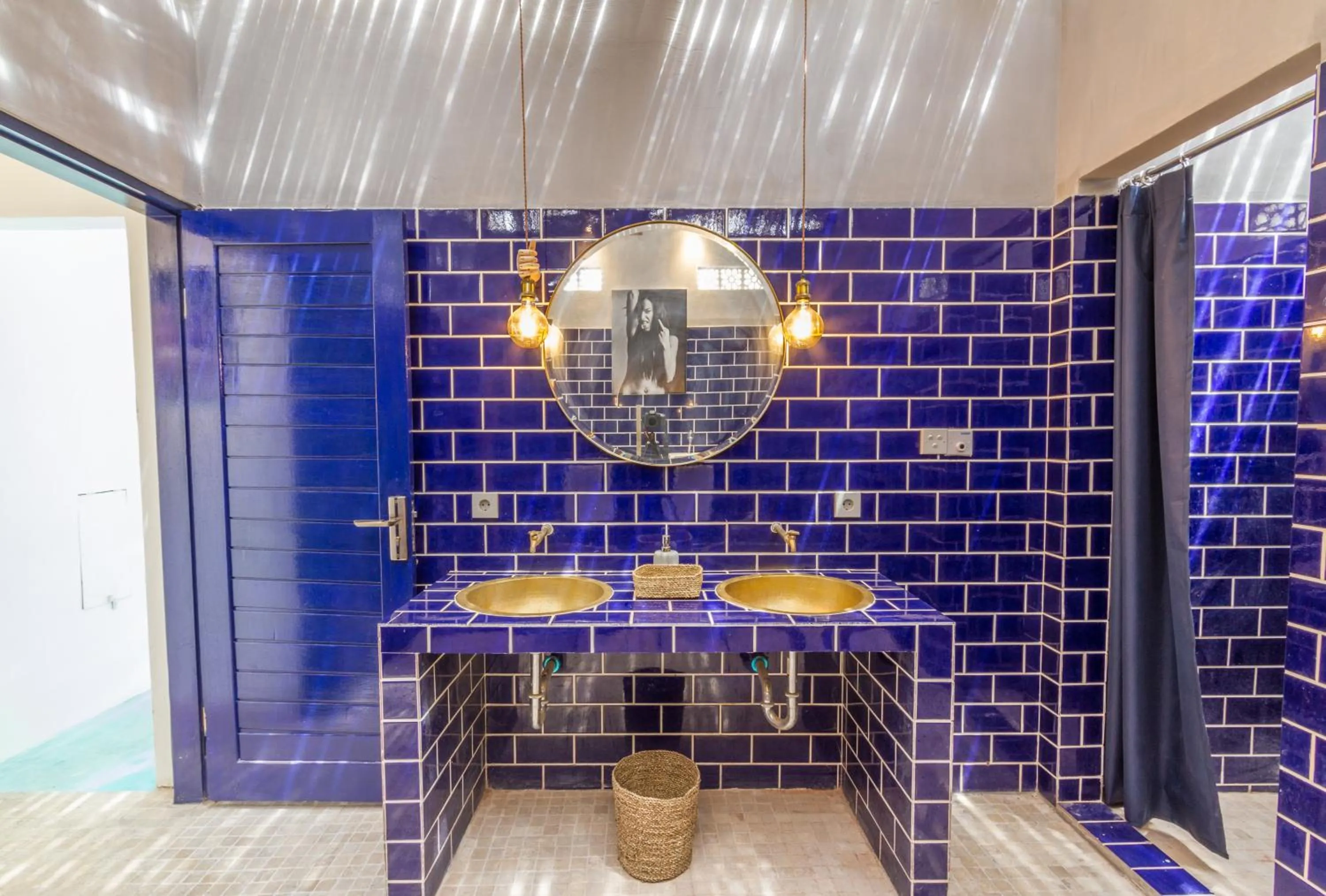 Bathroom in Canggu Boutique Art Hotel