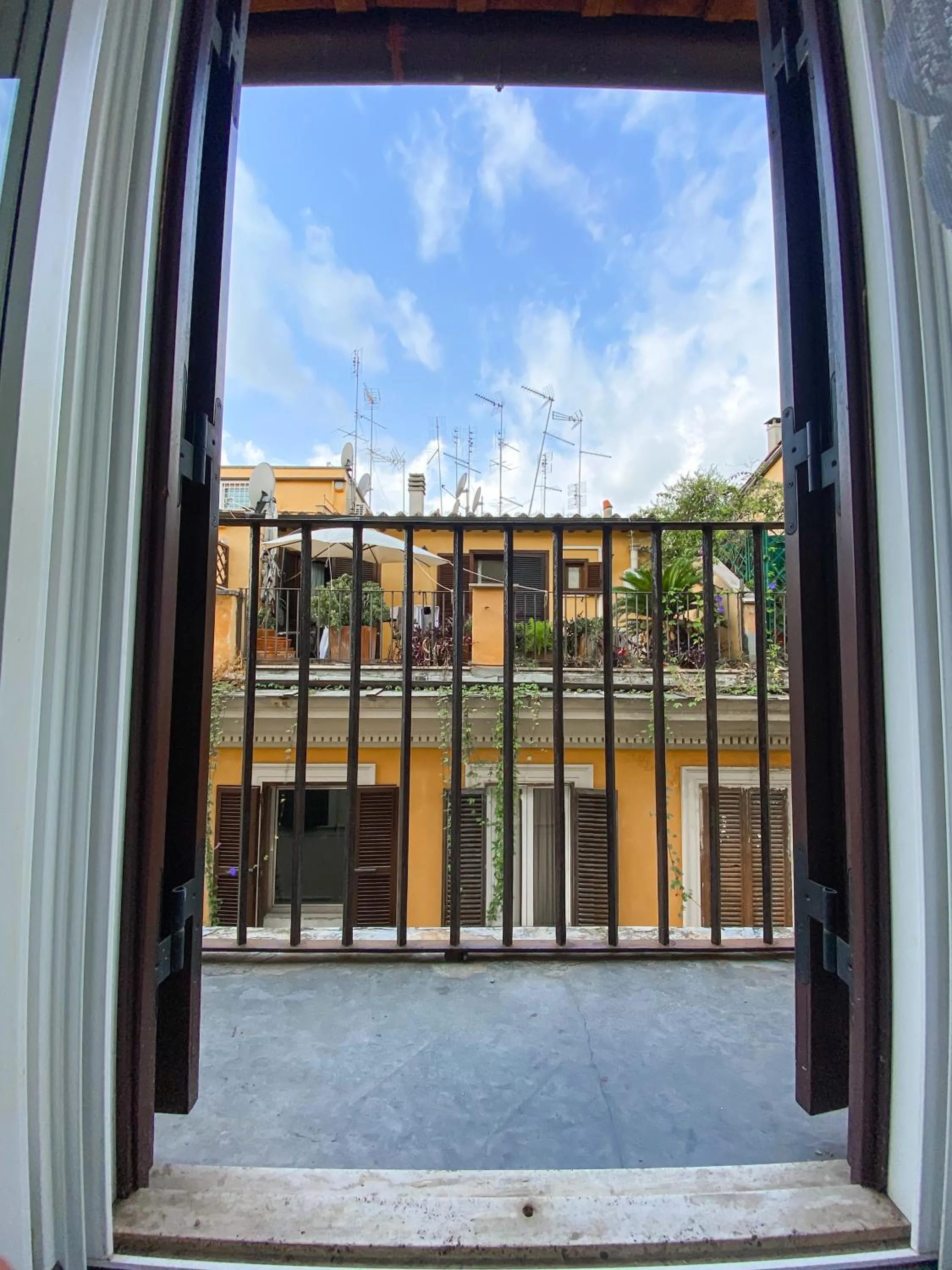 Property building in Relais Parlamento