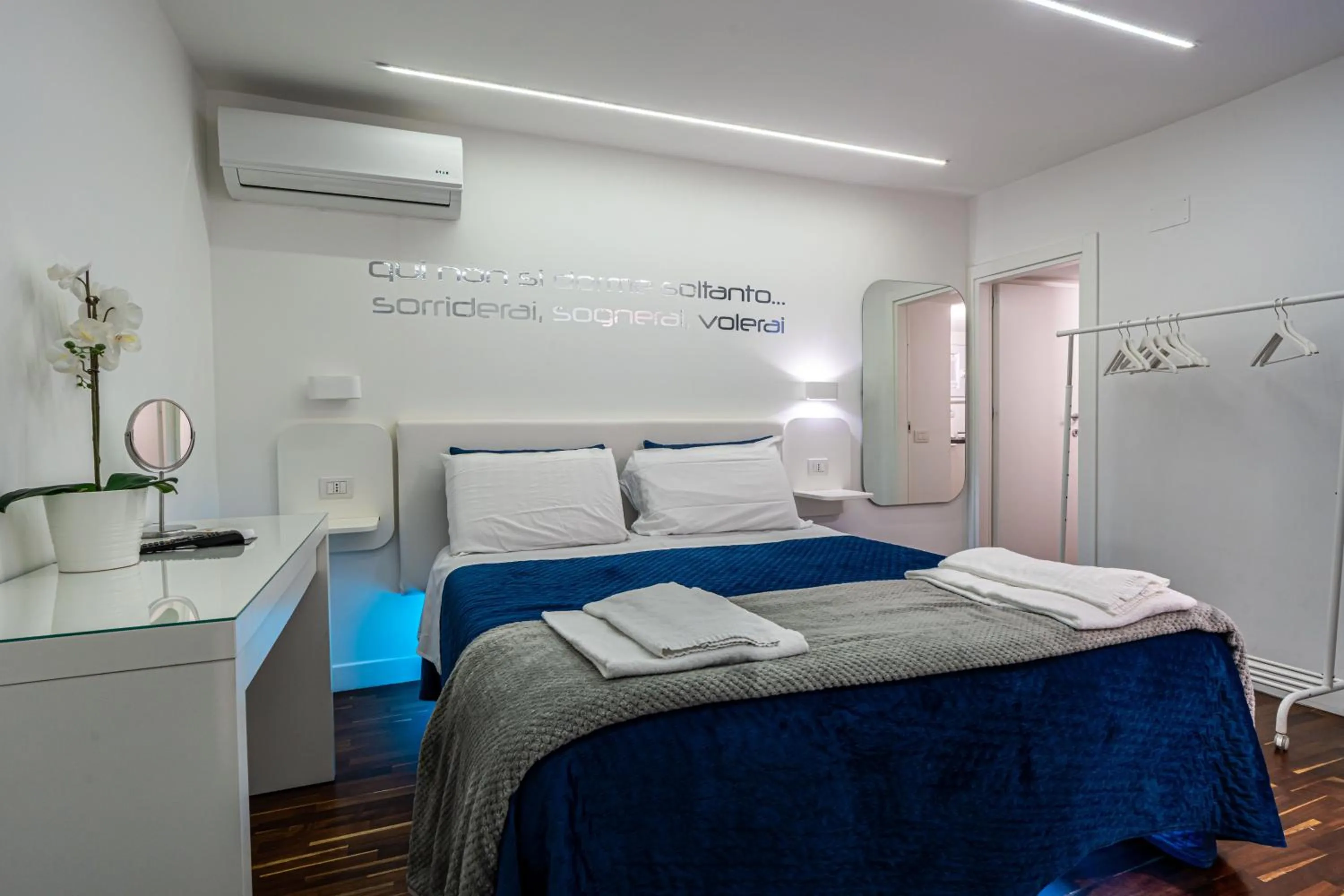 Bed in Skyhouse Duomo