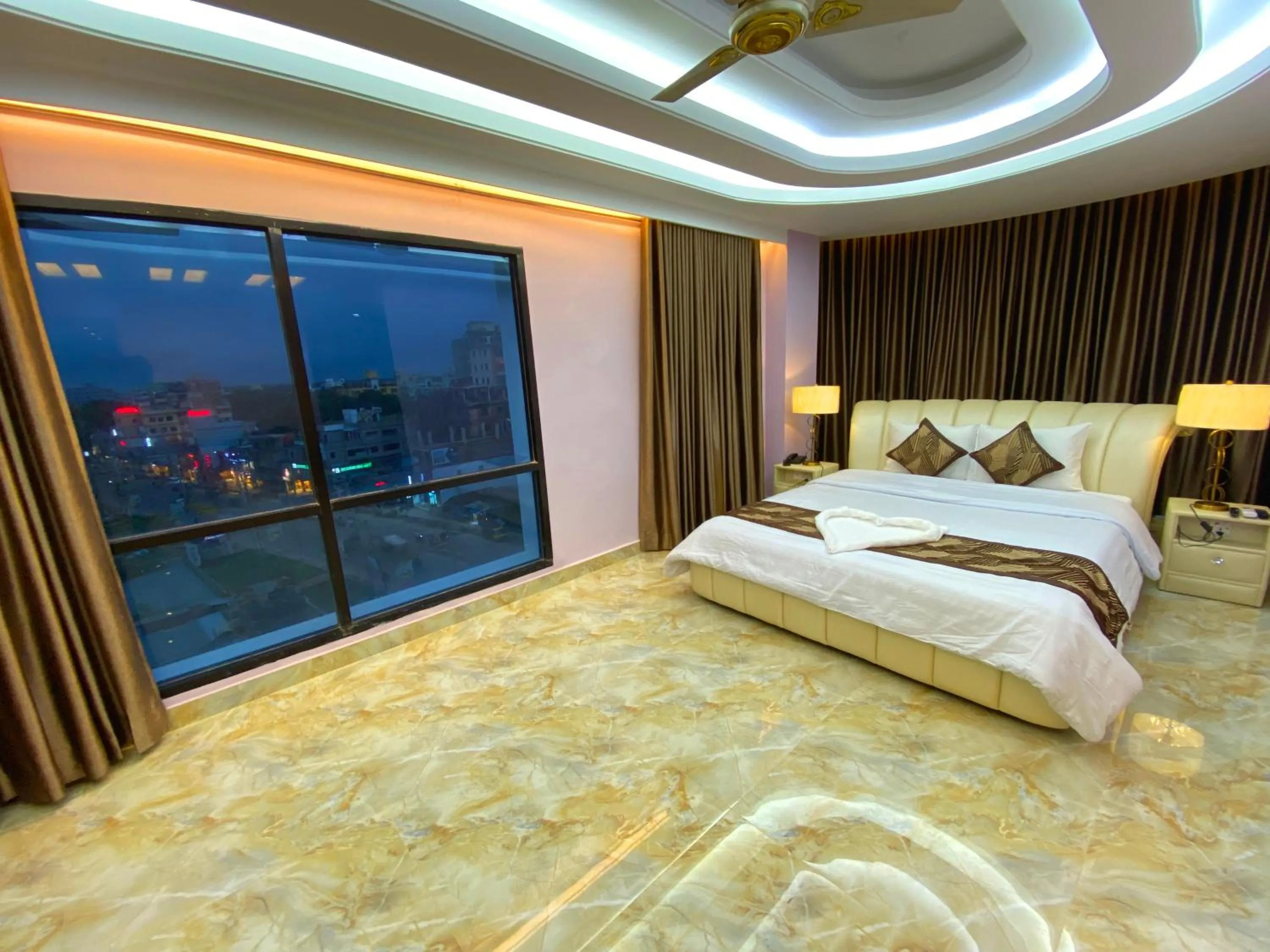 Bed in Hotel Valentino