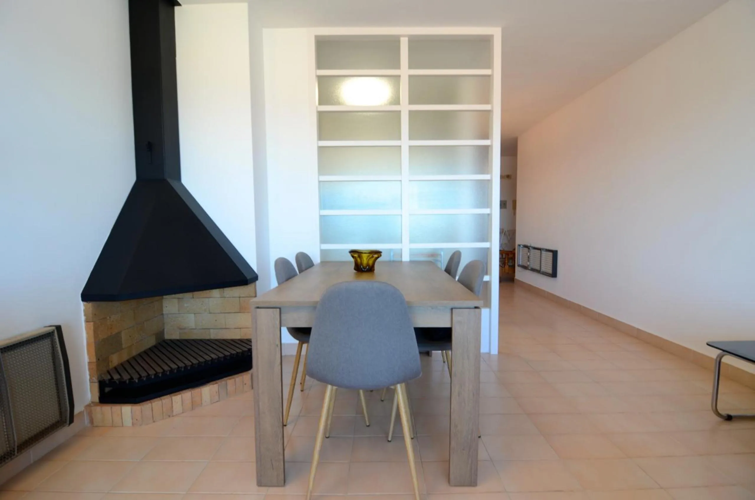Dining area in Puig Padro 4 1-1