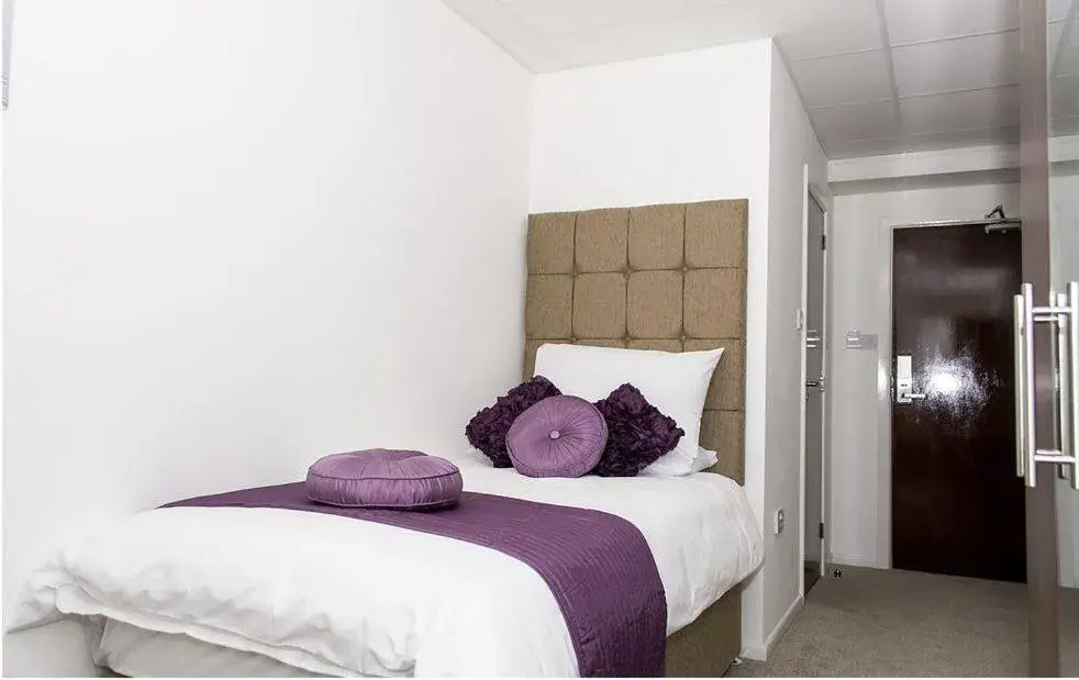 Single Room in Parkview Residence Single Room in Parkview Residence