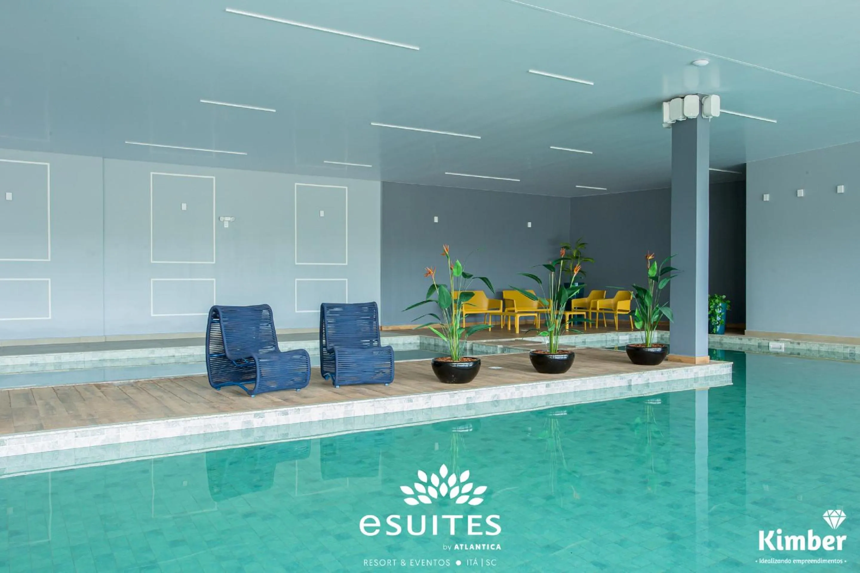 Swimming pool in Grand Suítes Family Resort