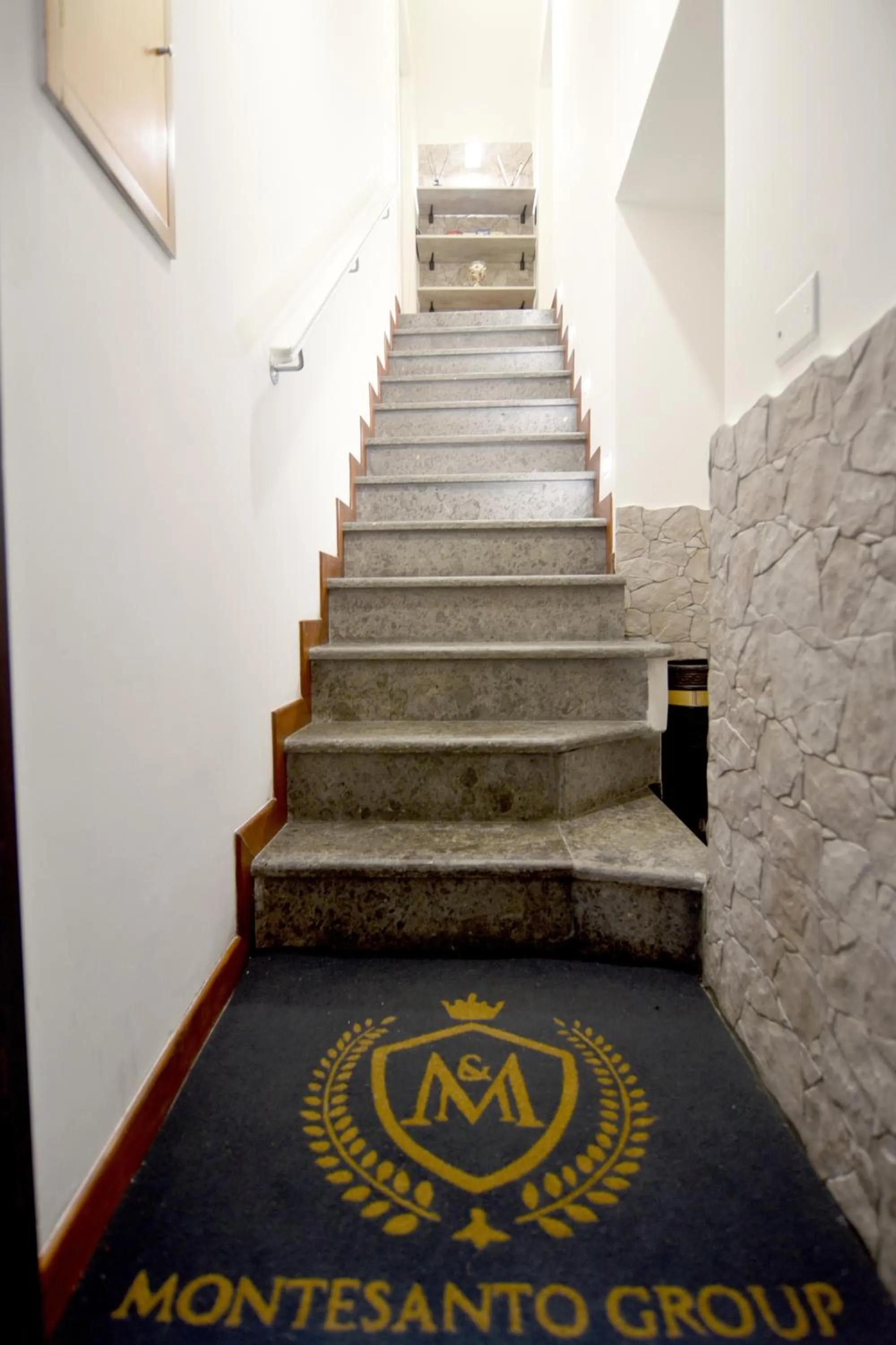 Montesantogroup Amalfi Room