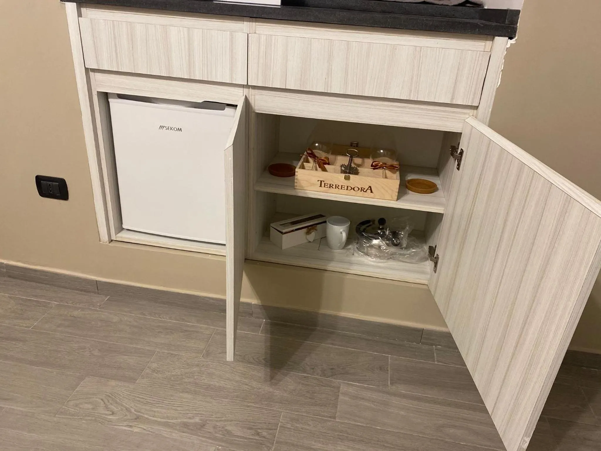 Montesantogroup Amalfi Room