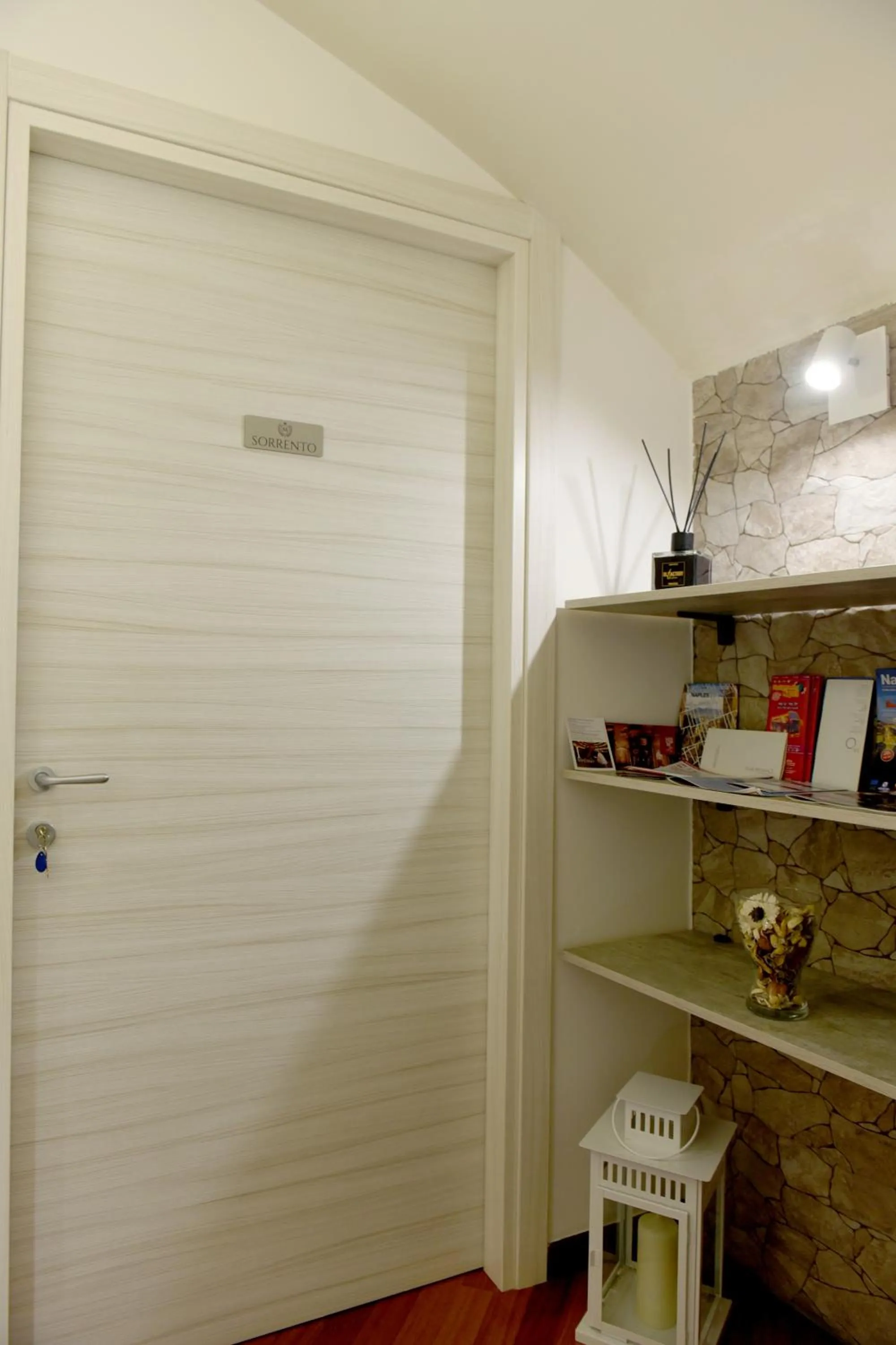 Montesantogroup Sorrento Room