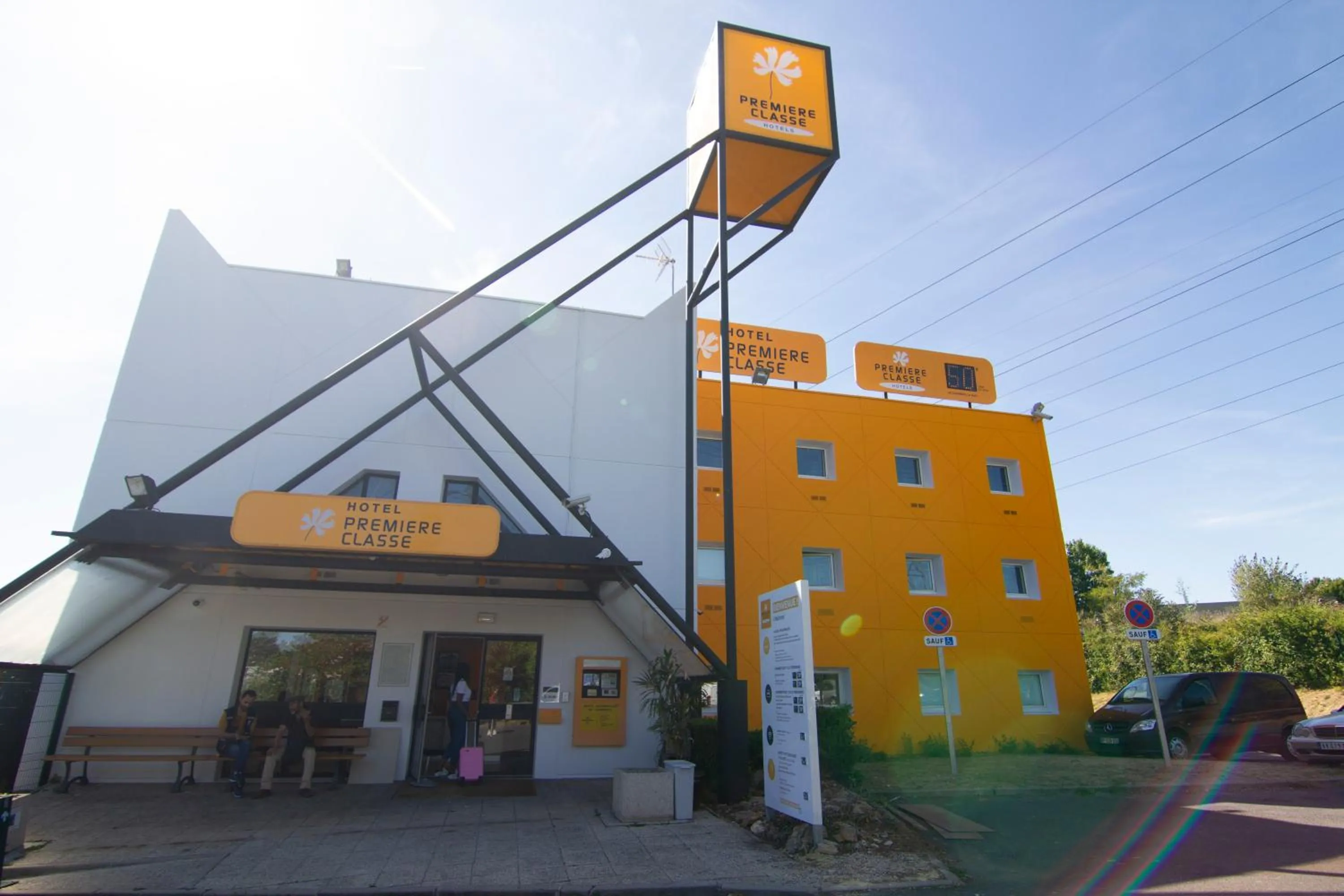 Property building in Premiere Classe Paris Nord - Sarcelles