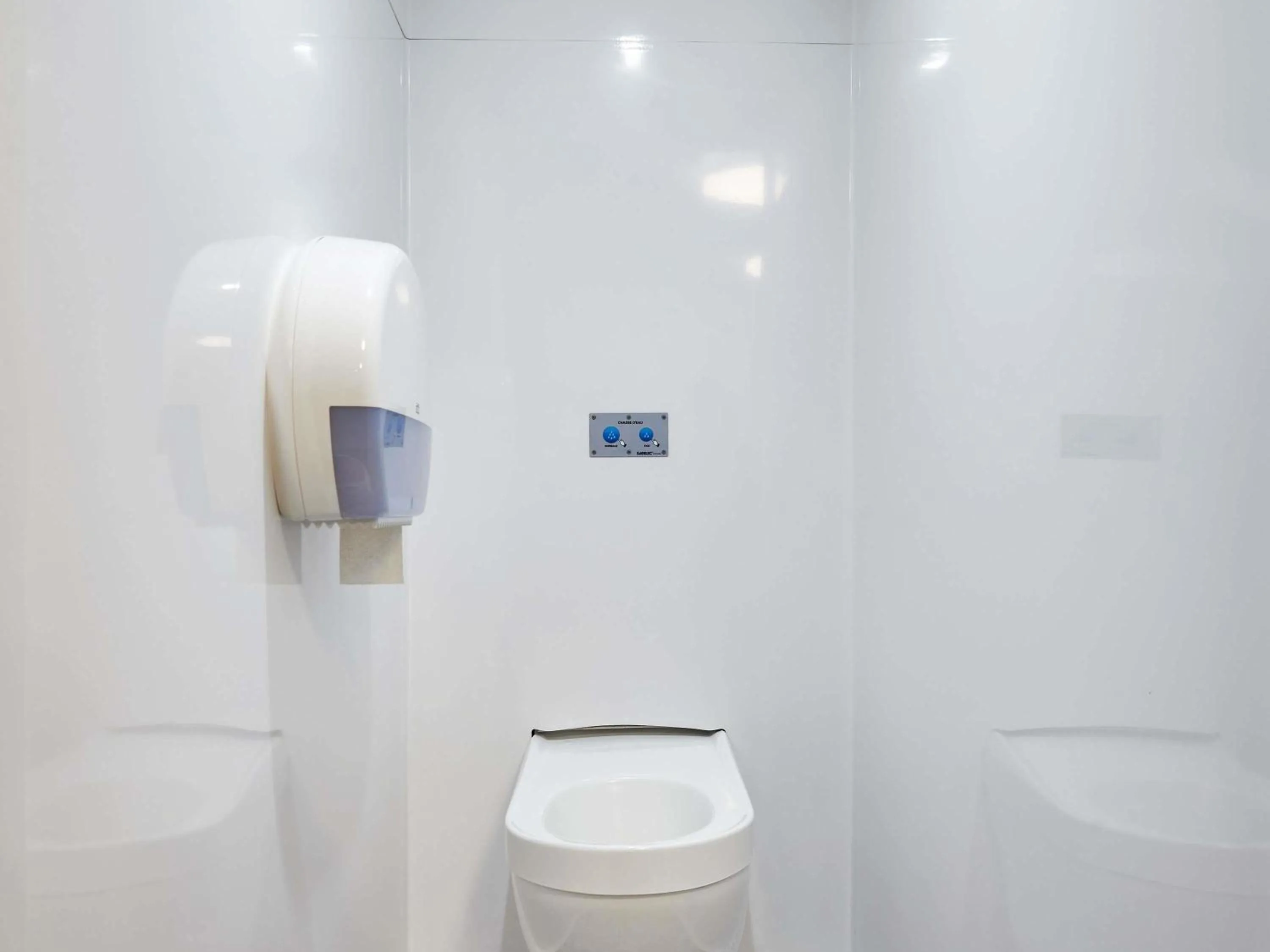 Bedroom in hotelF1 Rouen Zénith Parc Expo