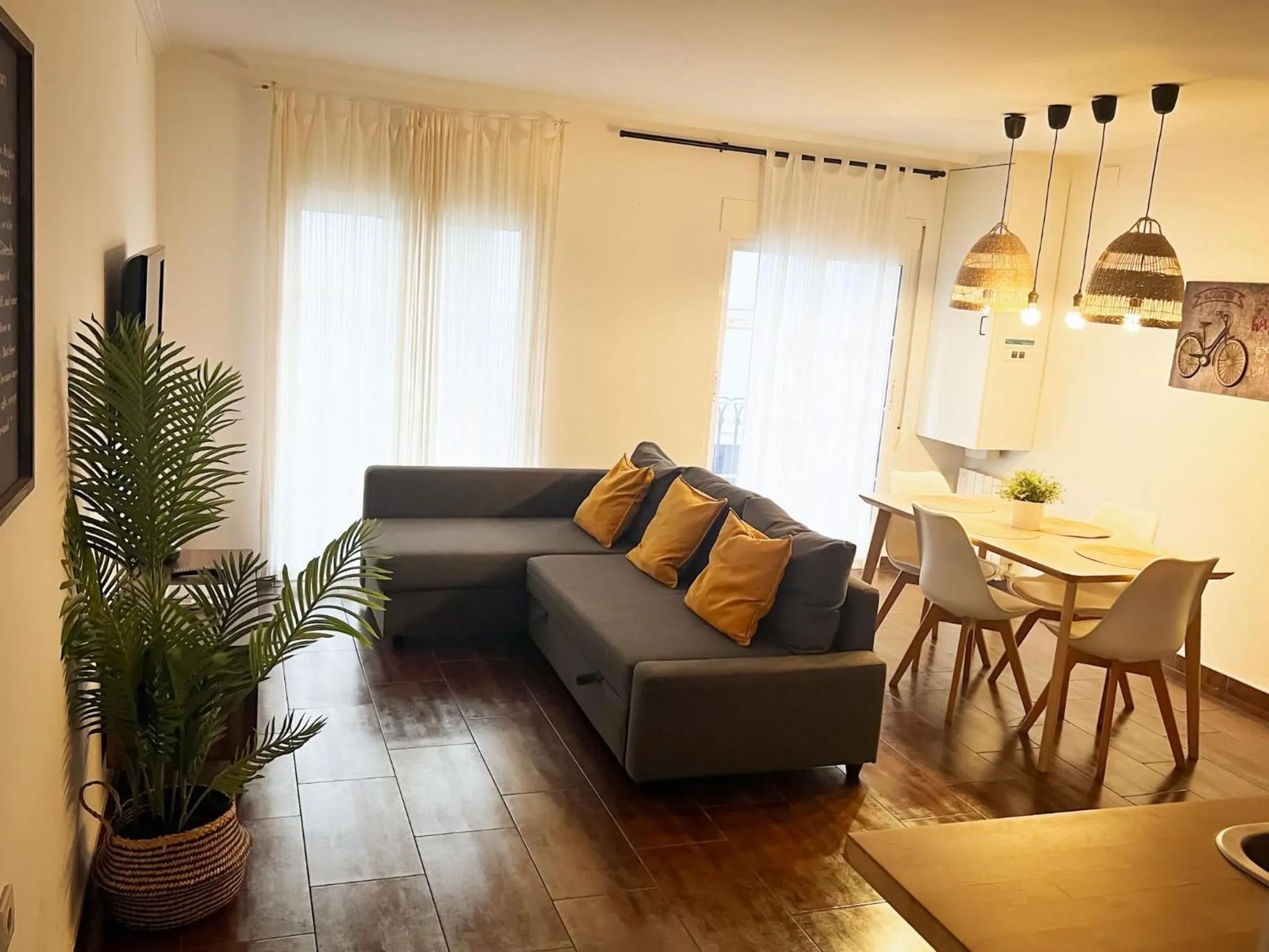 Mush Rooms Apartments