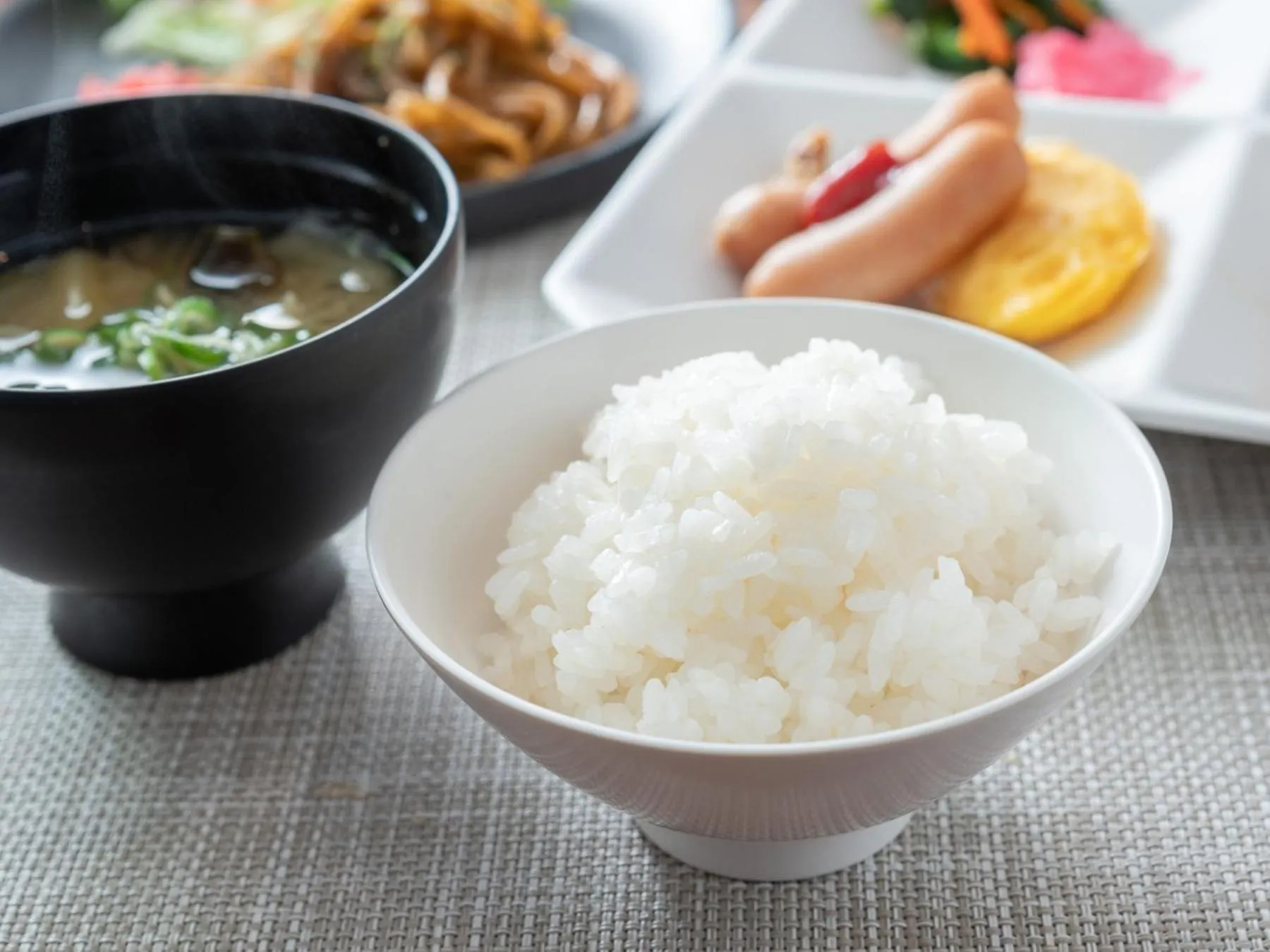 Food and drinks in Super Hotel JR Fujiekimae Kinenkan