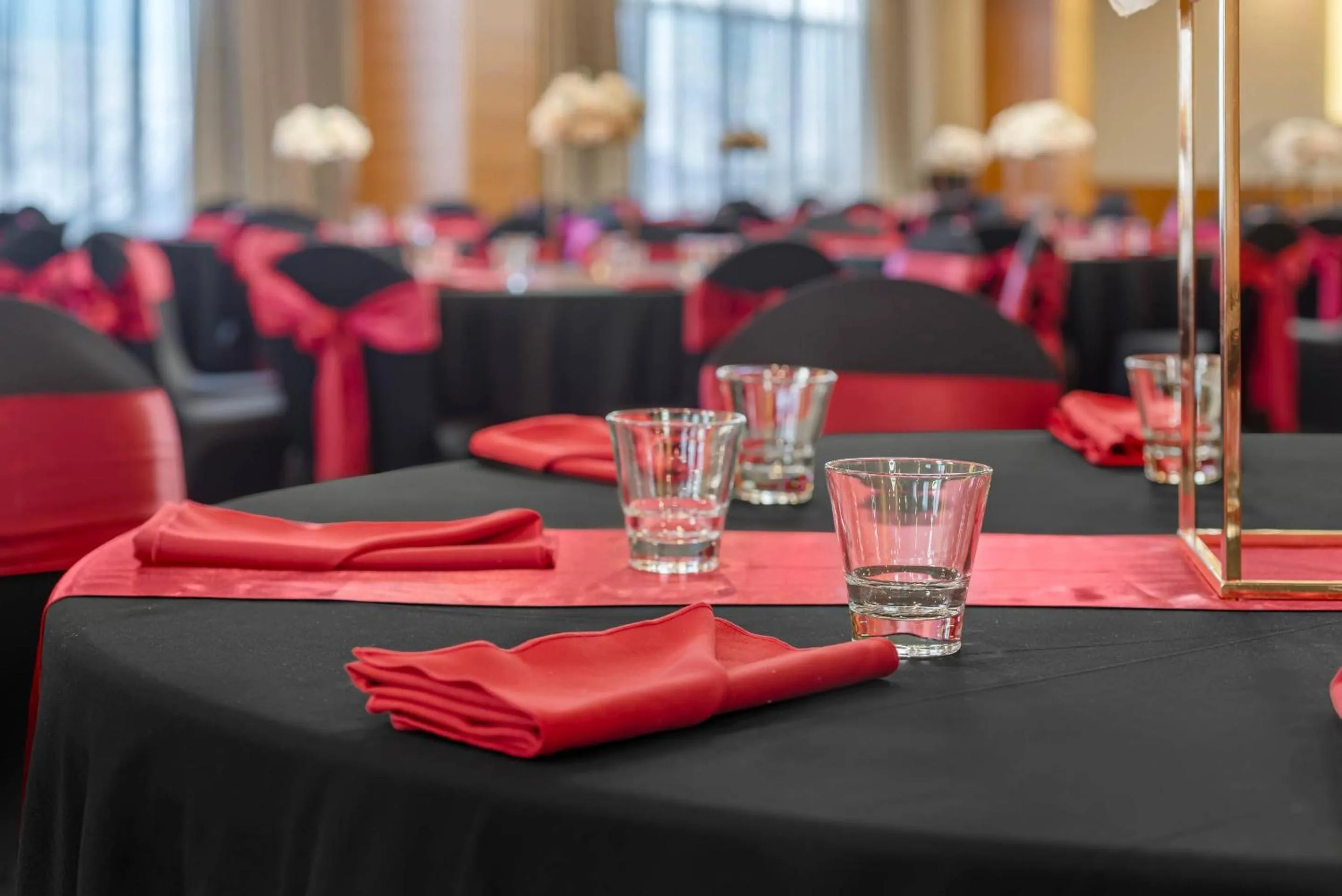 Meeting/conference room in Radisson Hotel & Conference Centre Calgary Airport