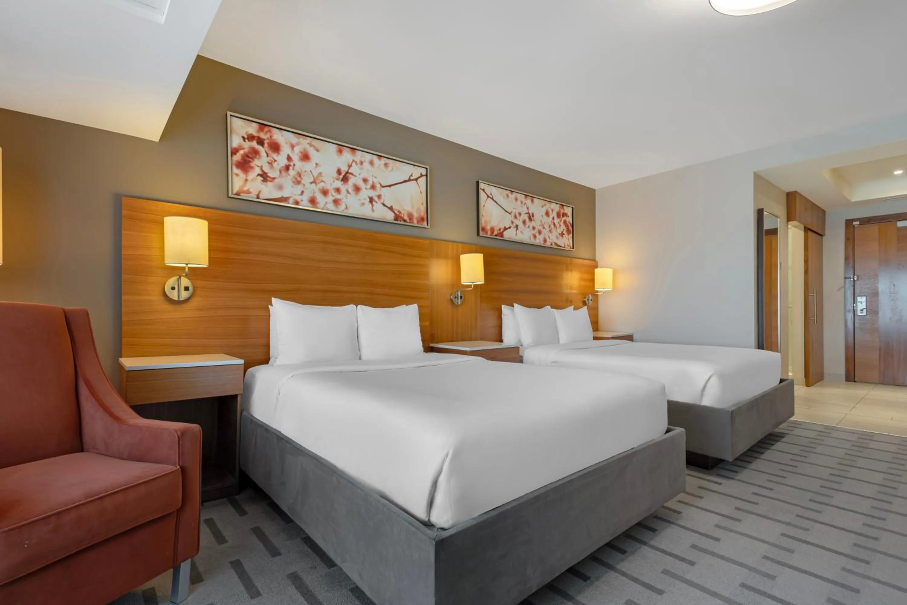 Bed in Radisson Hotel & Conference Centre Calgary Airport