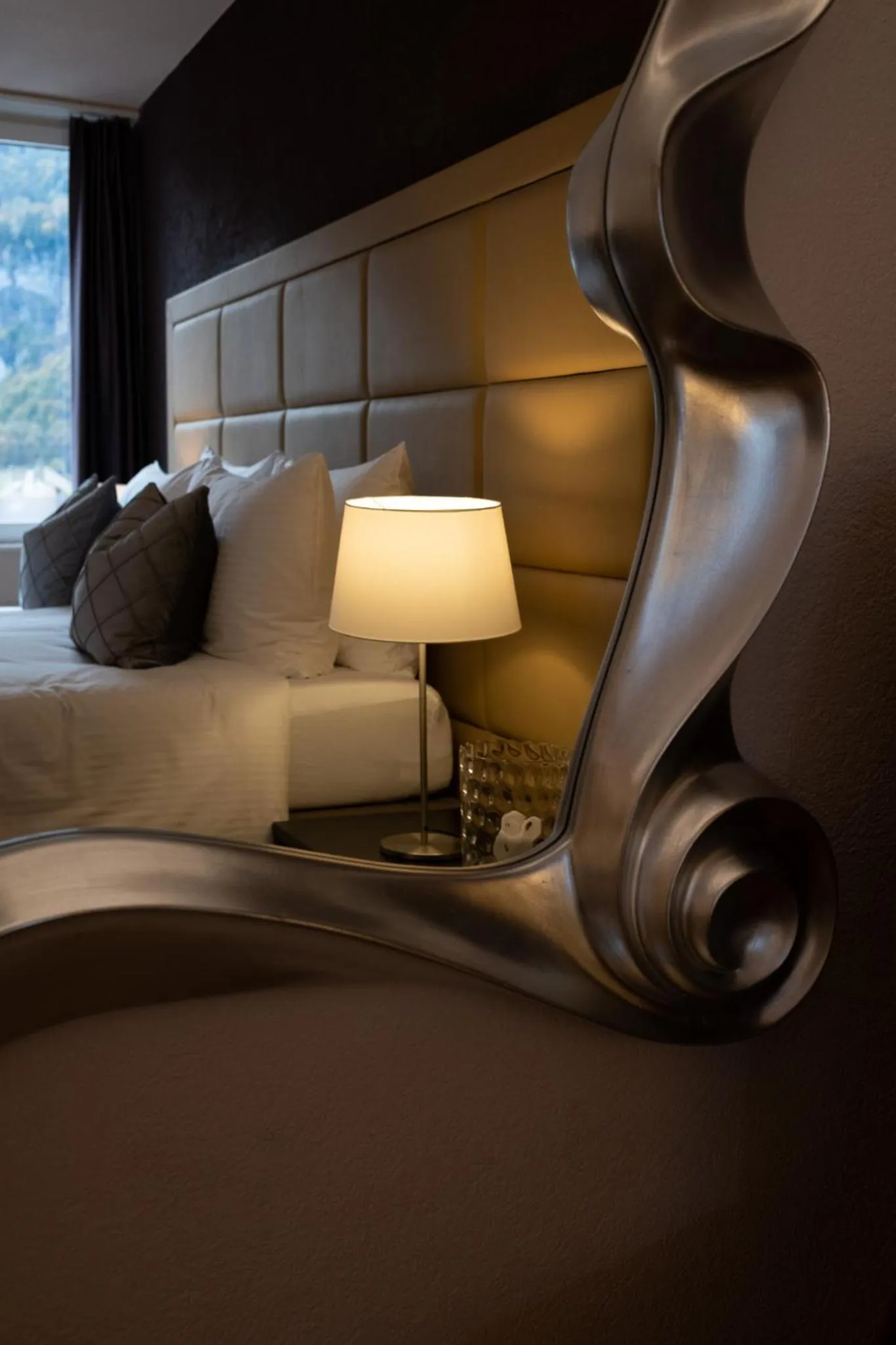 Photo of the whole room, Bed in Hotel Dakota