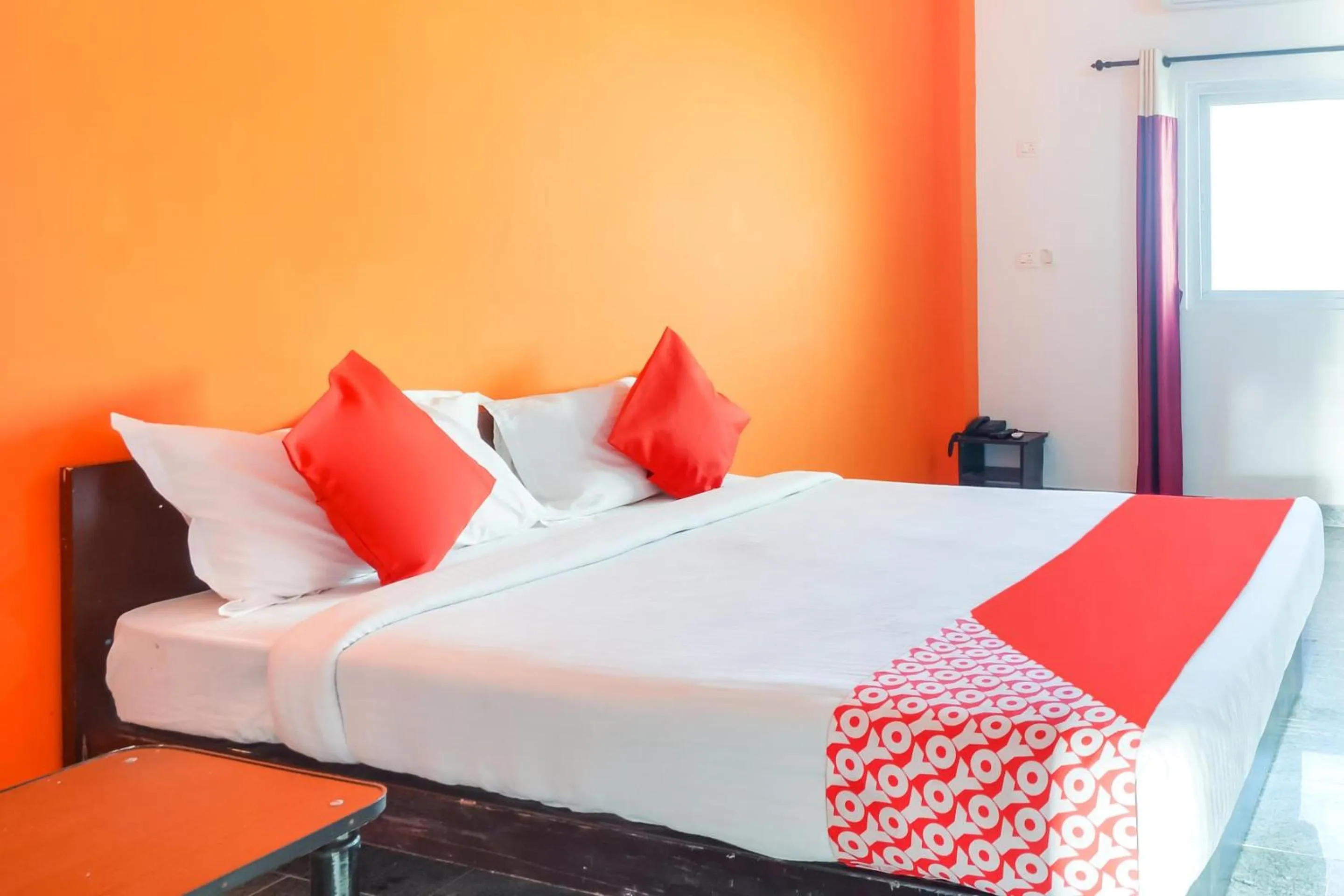 Bedroom in Super OYO Flagship New Cresent Park