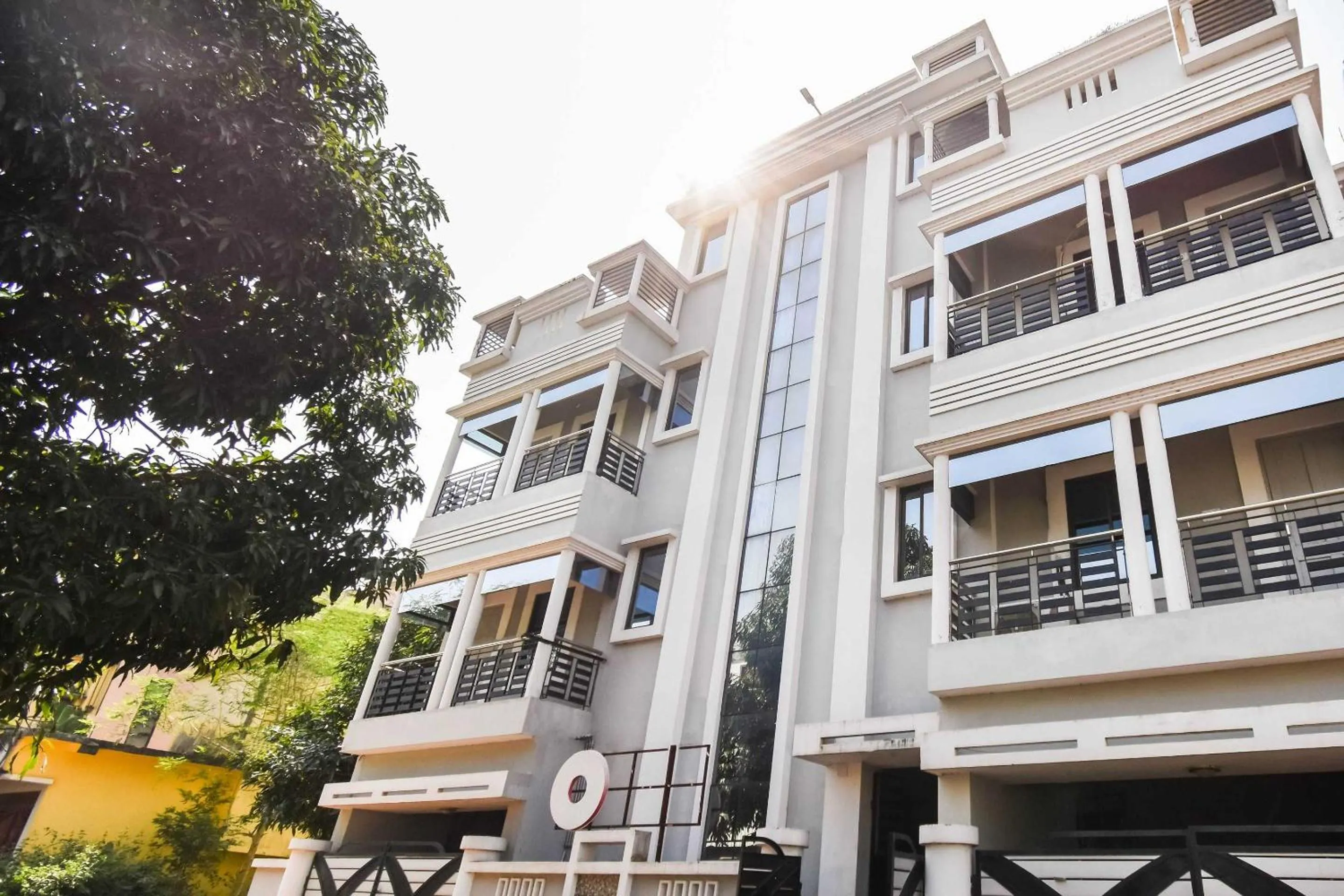 Facade/entrance in Hotel O Pradhan Palace