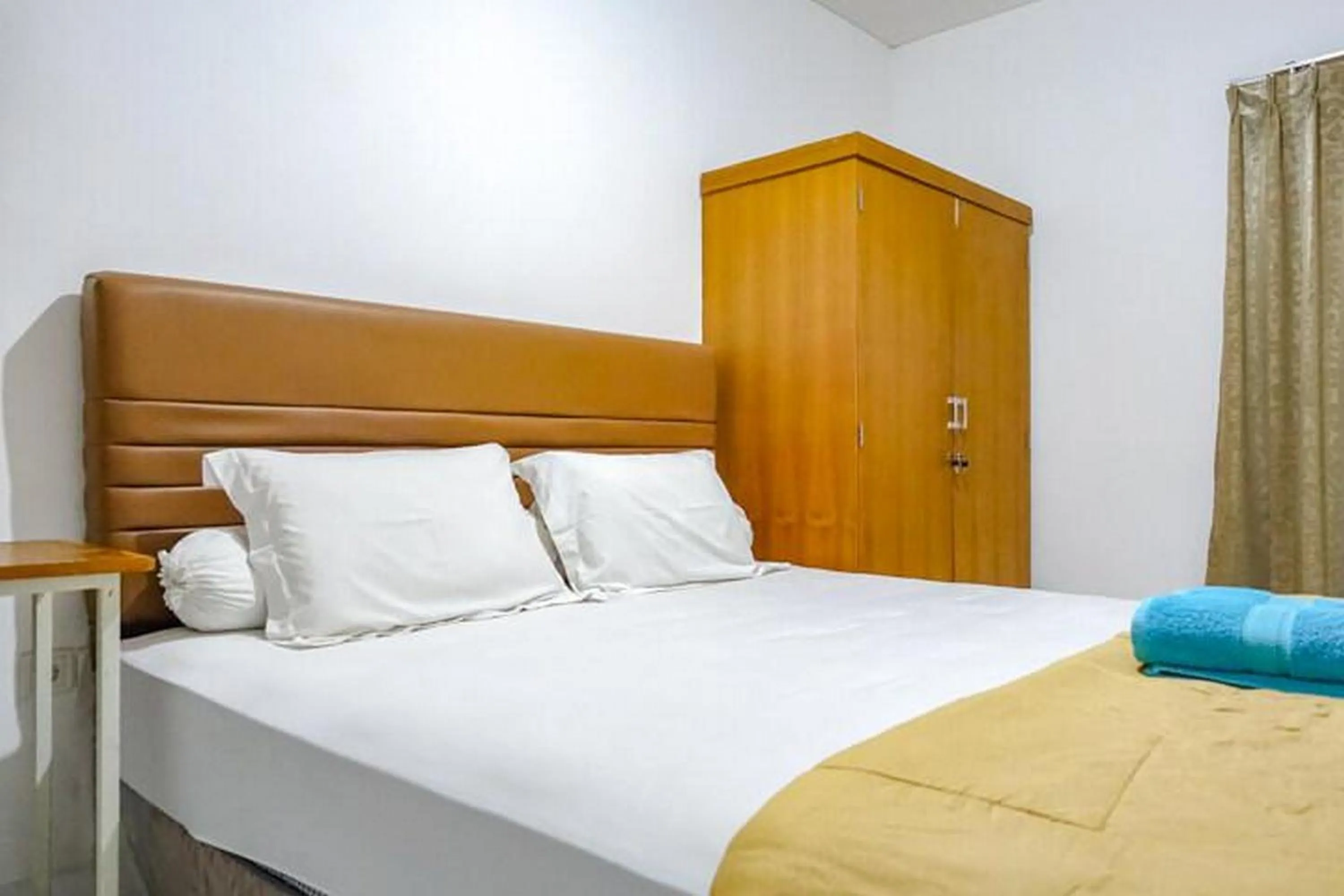 Bedroom, Bed in Sofia Residence Syariah Mitra RedDoorz