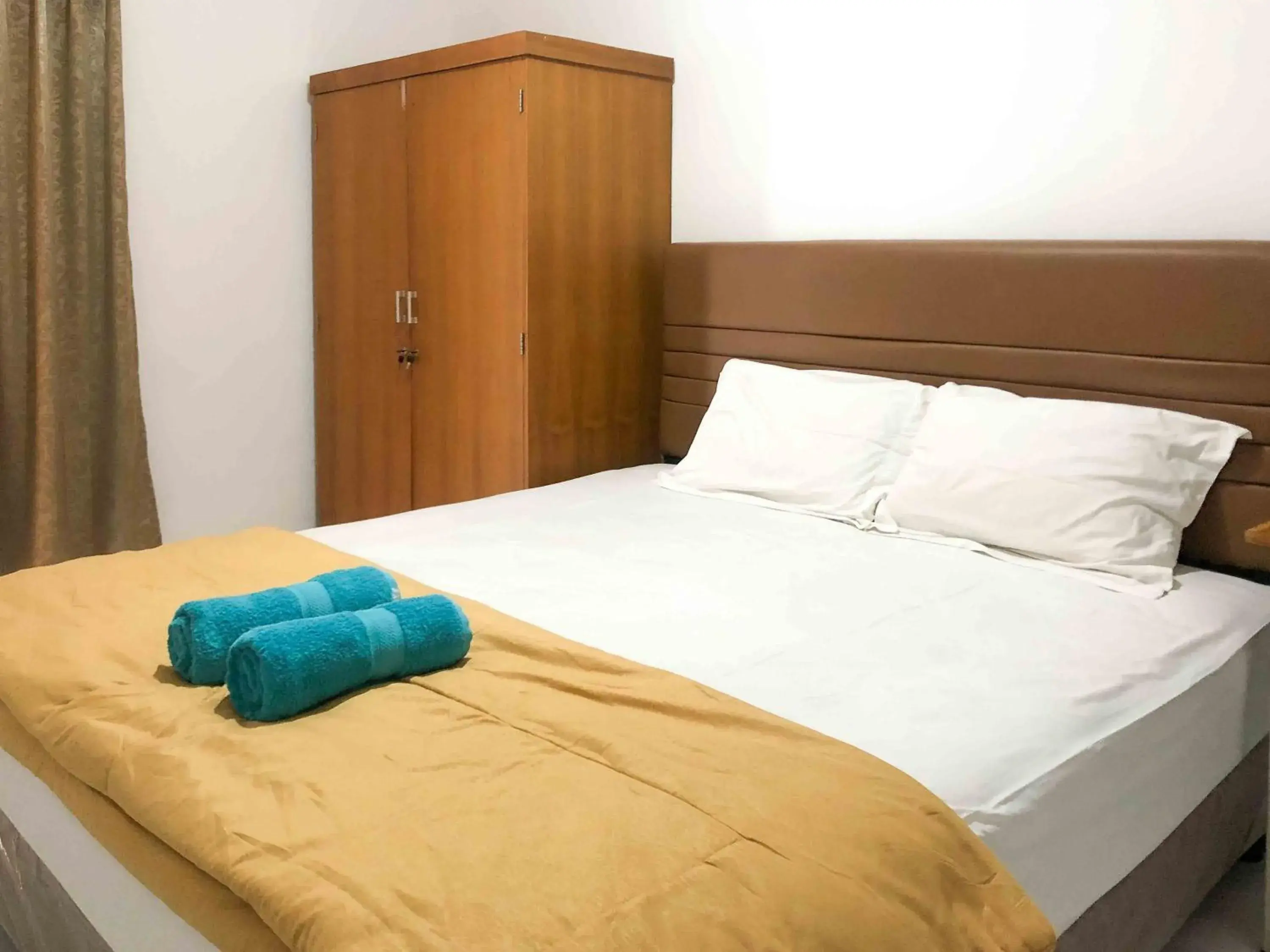 Standard Double Room in Sofia Residence Syariah Mitra RedDoorz Standard Double Room in Sofia Residence Syariah Mitra RedDoorz