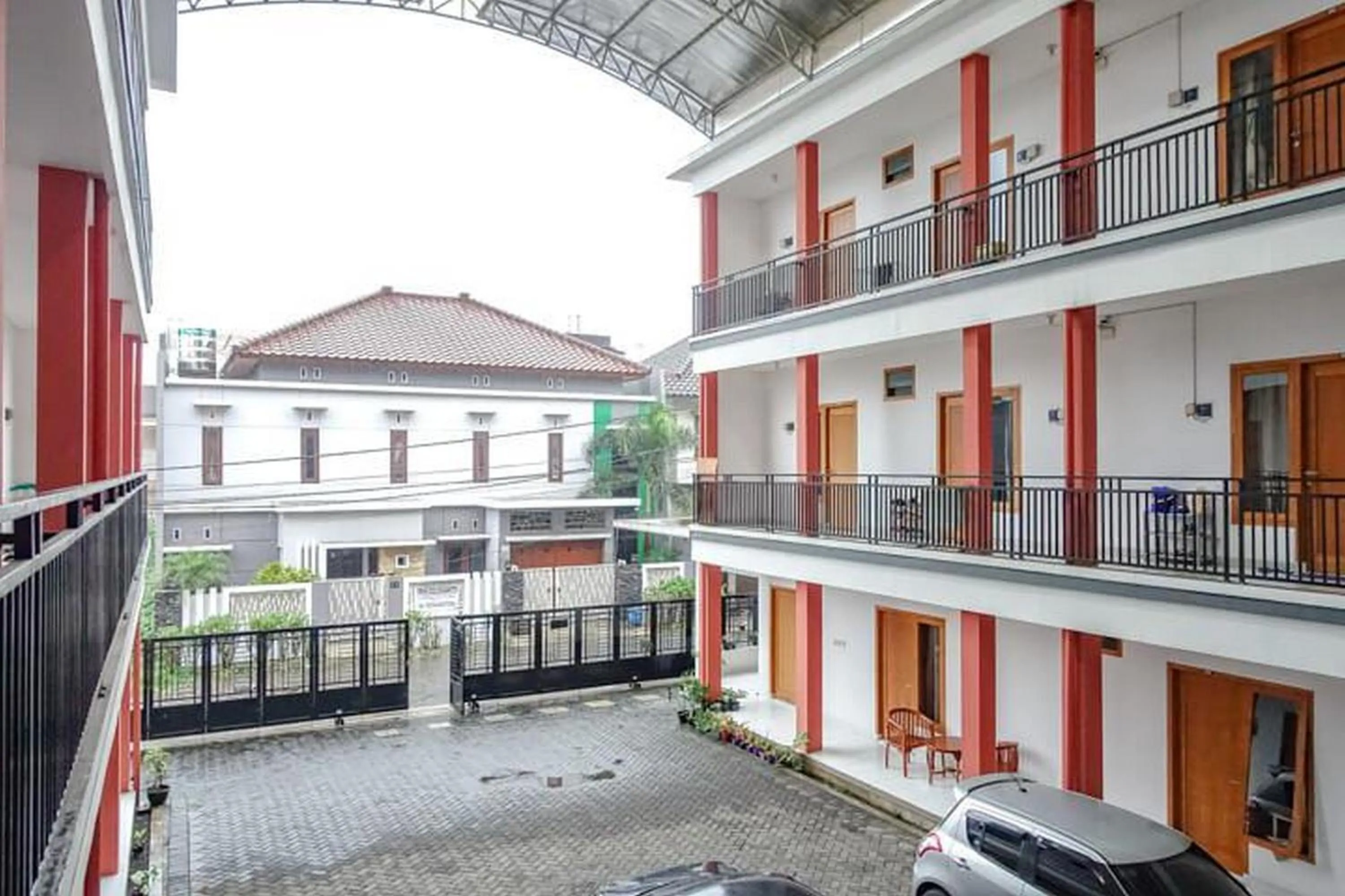 Facade/entrance in Sofia Residence Syariah Mitra RedDoorz