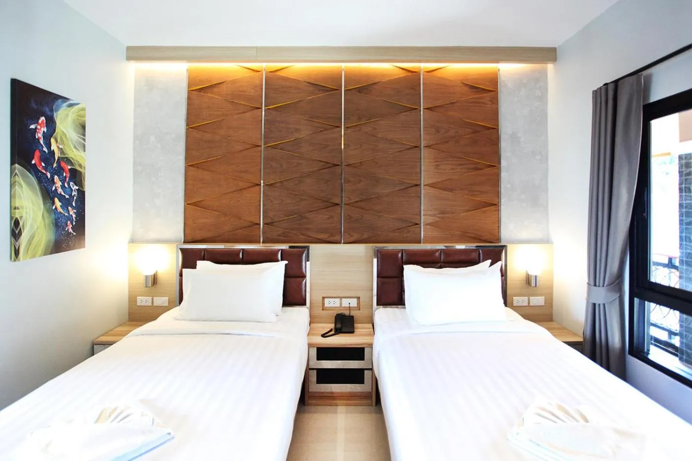 Bed in Avarin Resort