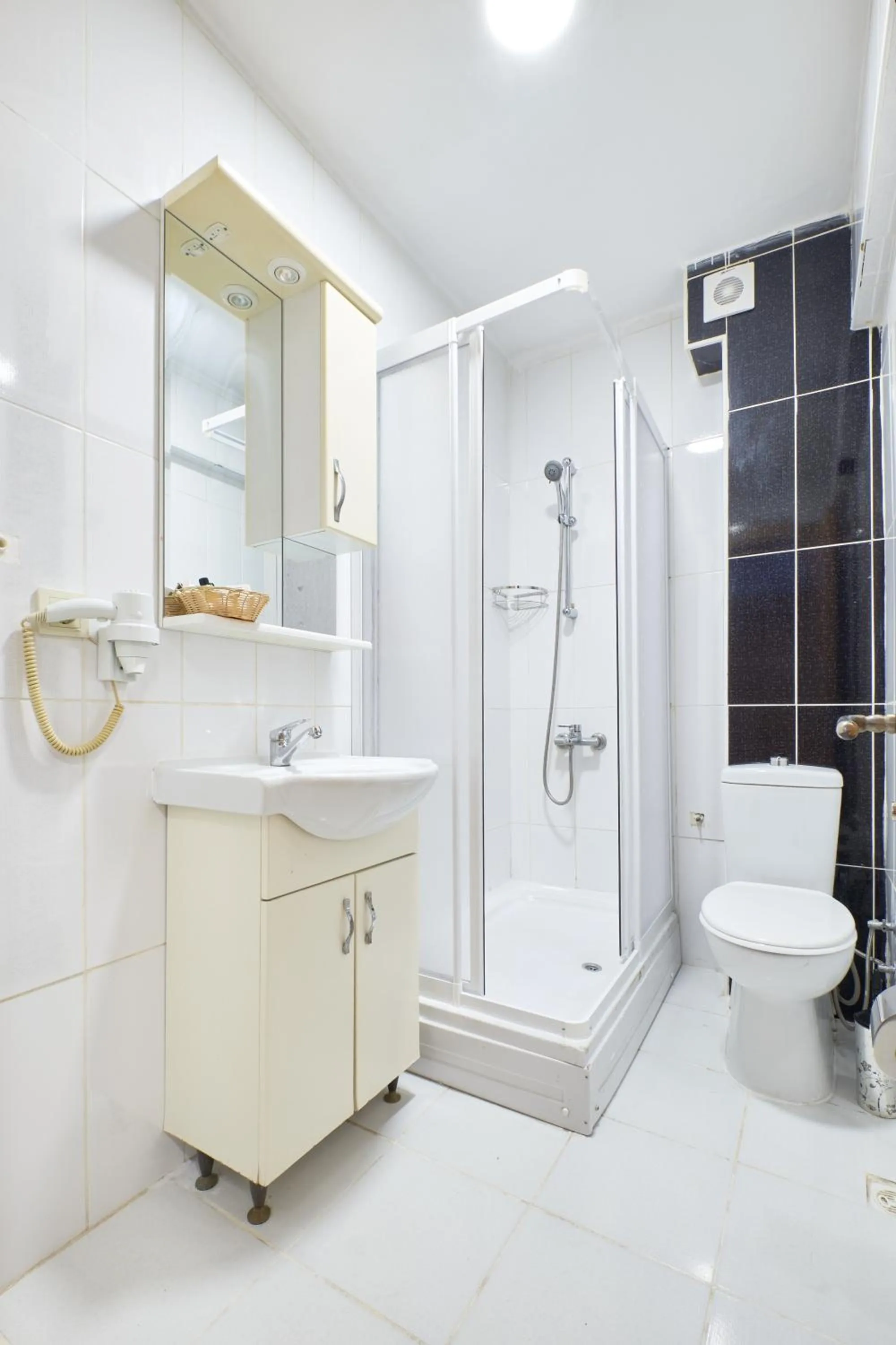 Toilet in Central Suites Taksim