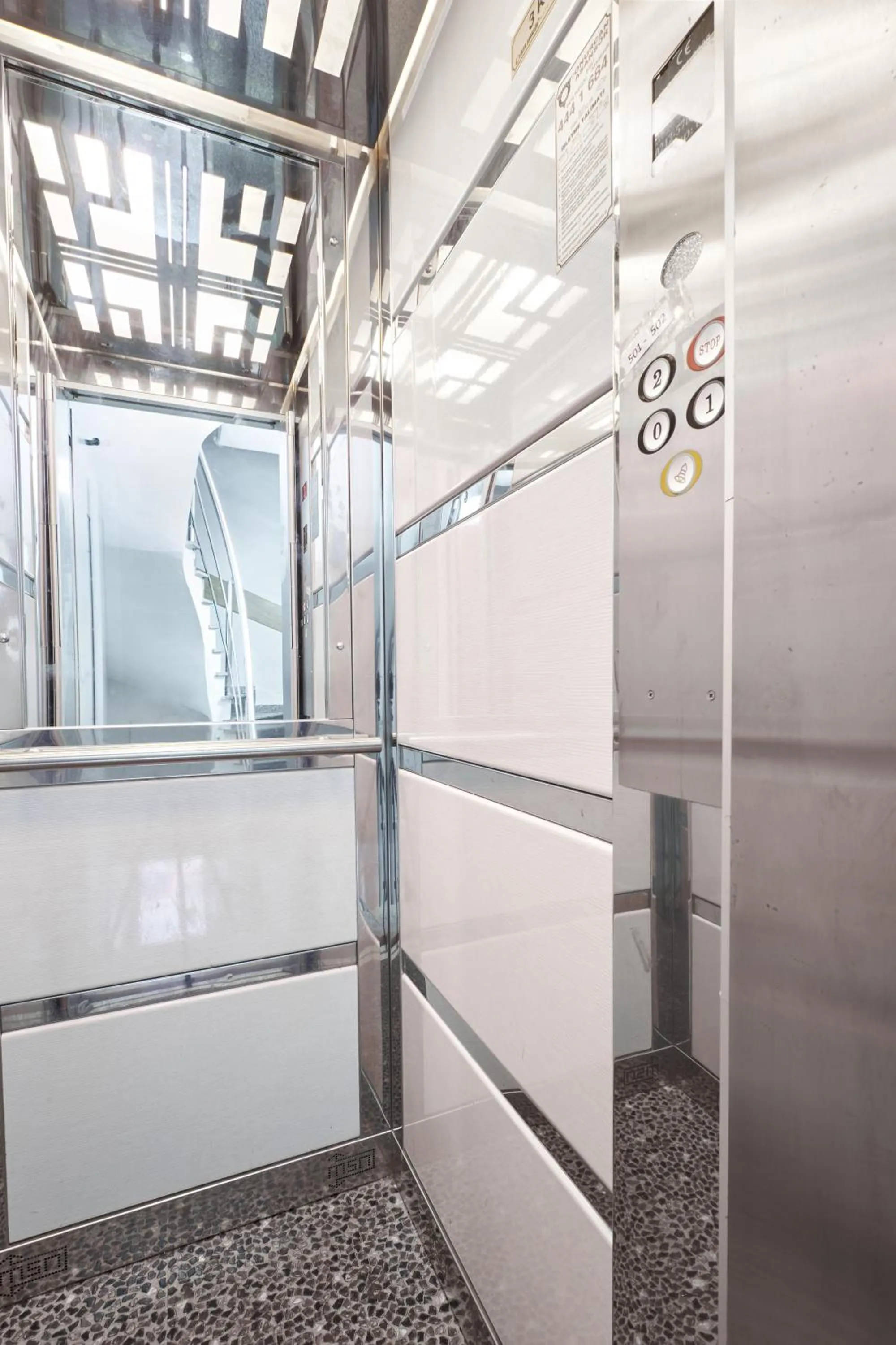 elevator in Central Suites Taksim