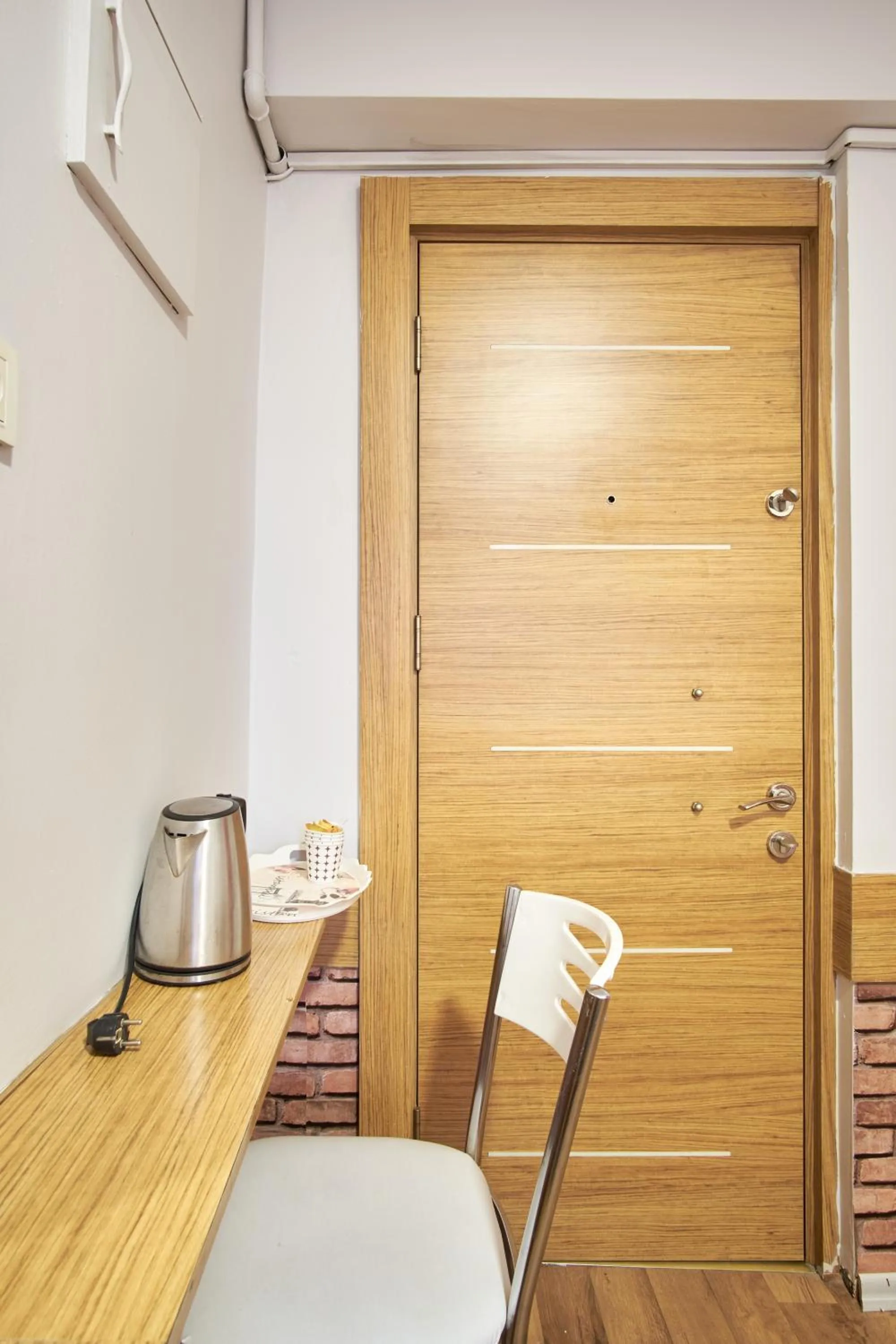 Coffee/tea facilities in Central Suites Taksim