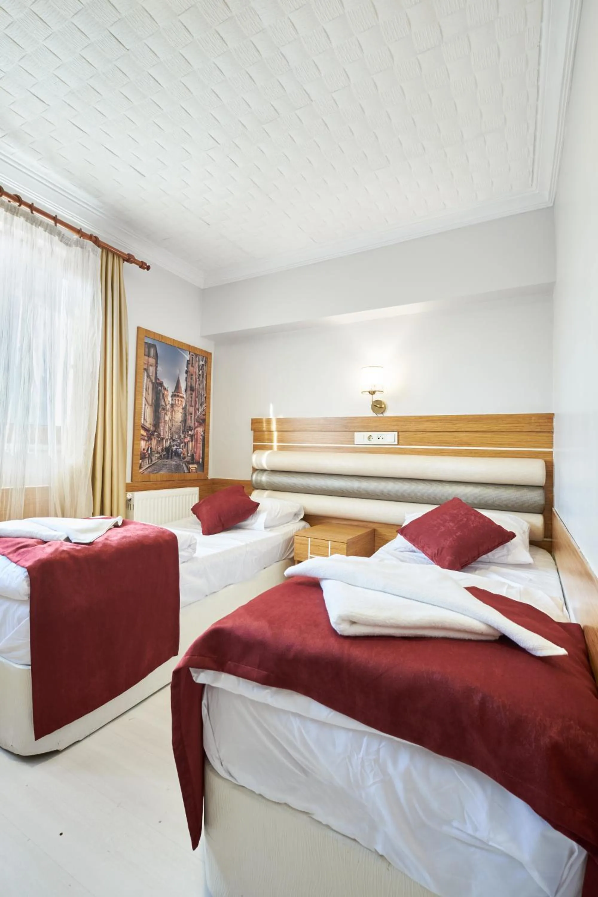 Bed in Central Suites Taksim