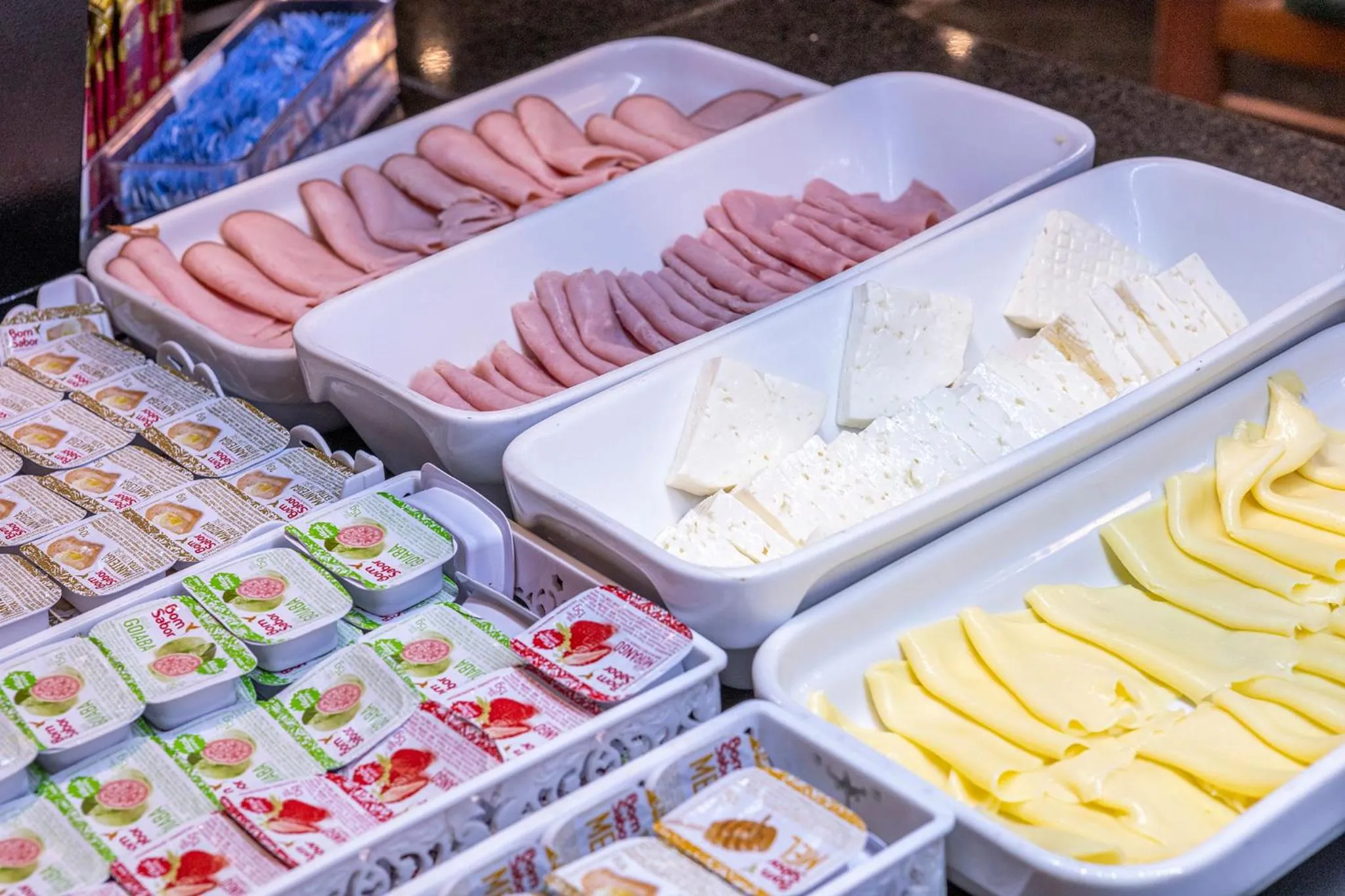 Continental breakfast in Nikkey Palace Hotel