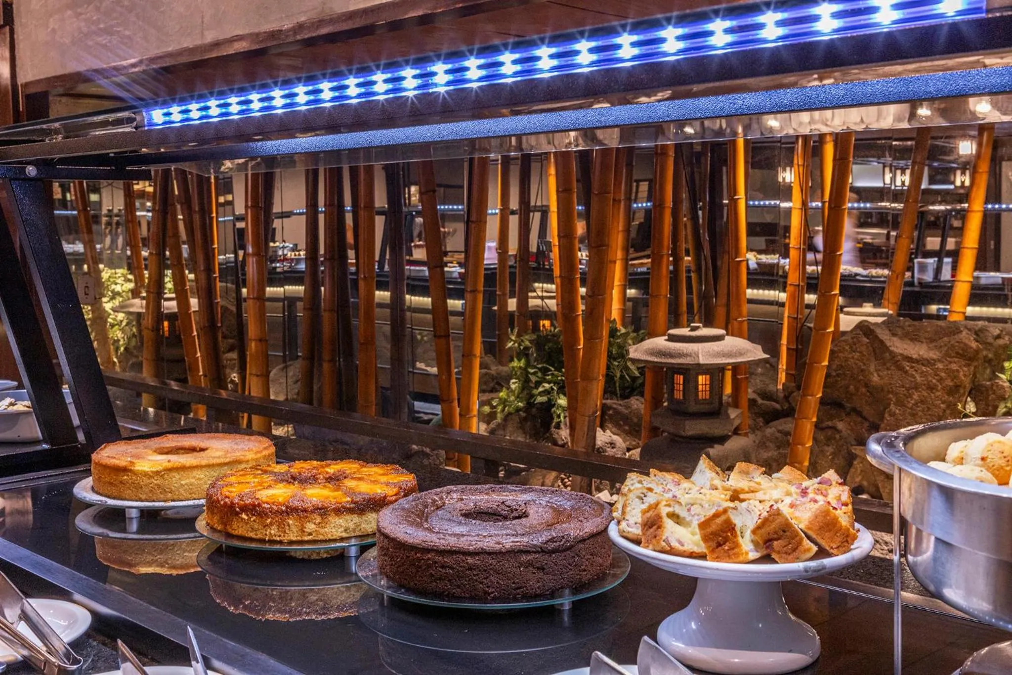 Food in Nikkey Palace Hotel