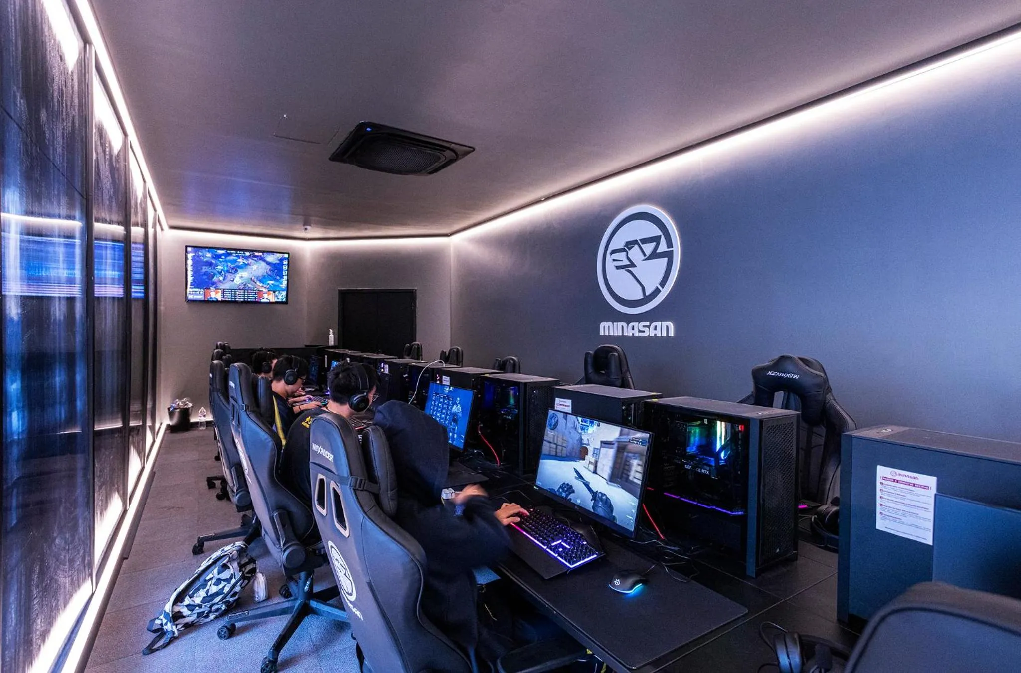 TV and multimedia in Nikkey Palace Hotel