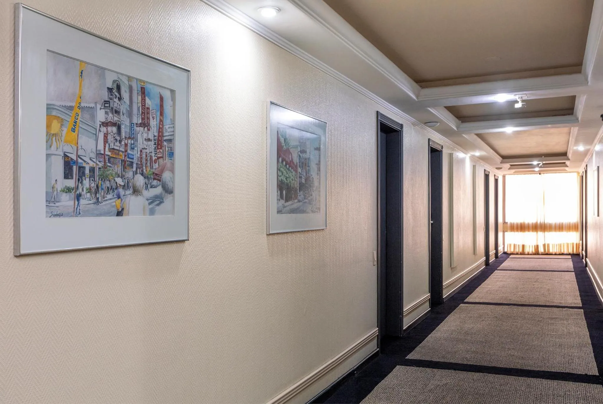 Decorative detail in Nikkey Palace Hotel