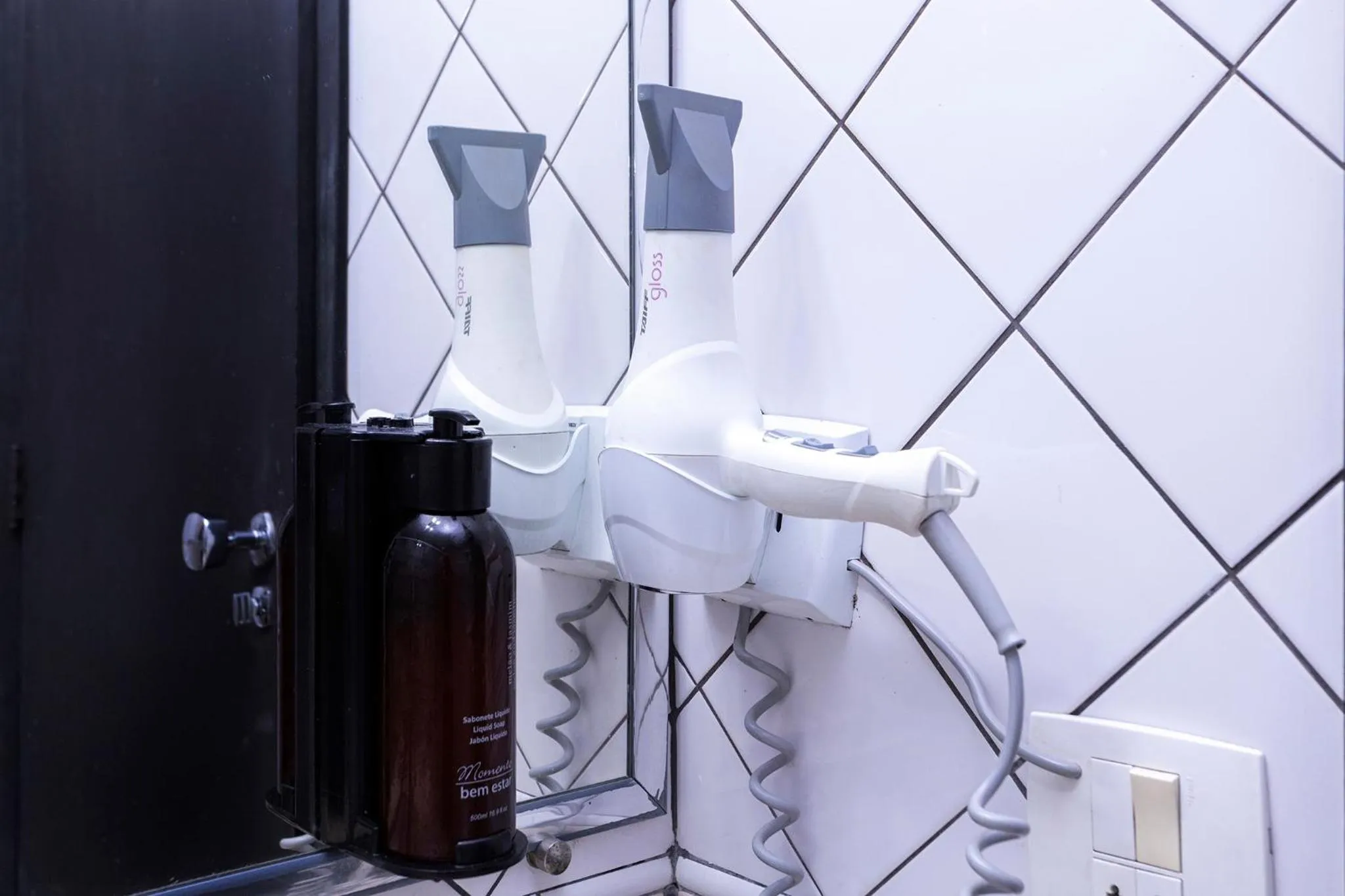 hair dryier in Nikkey Palace Hotel