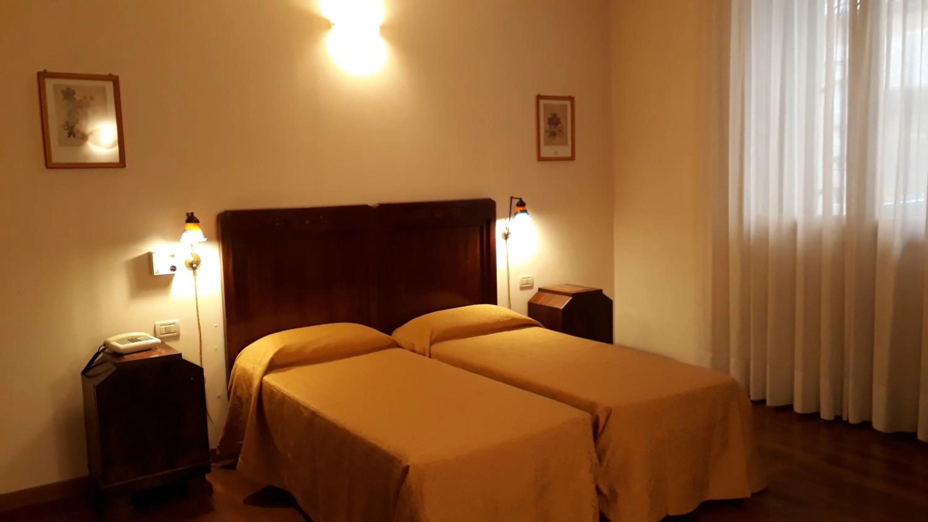 Bedroom in Hotel Due Mori