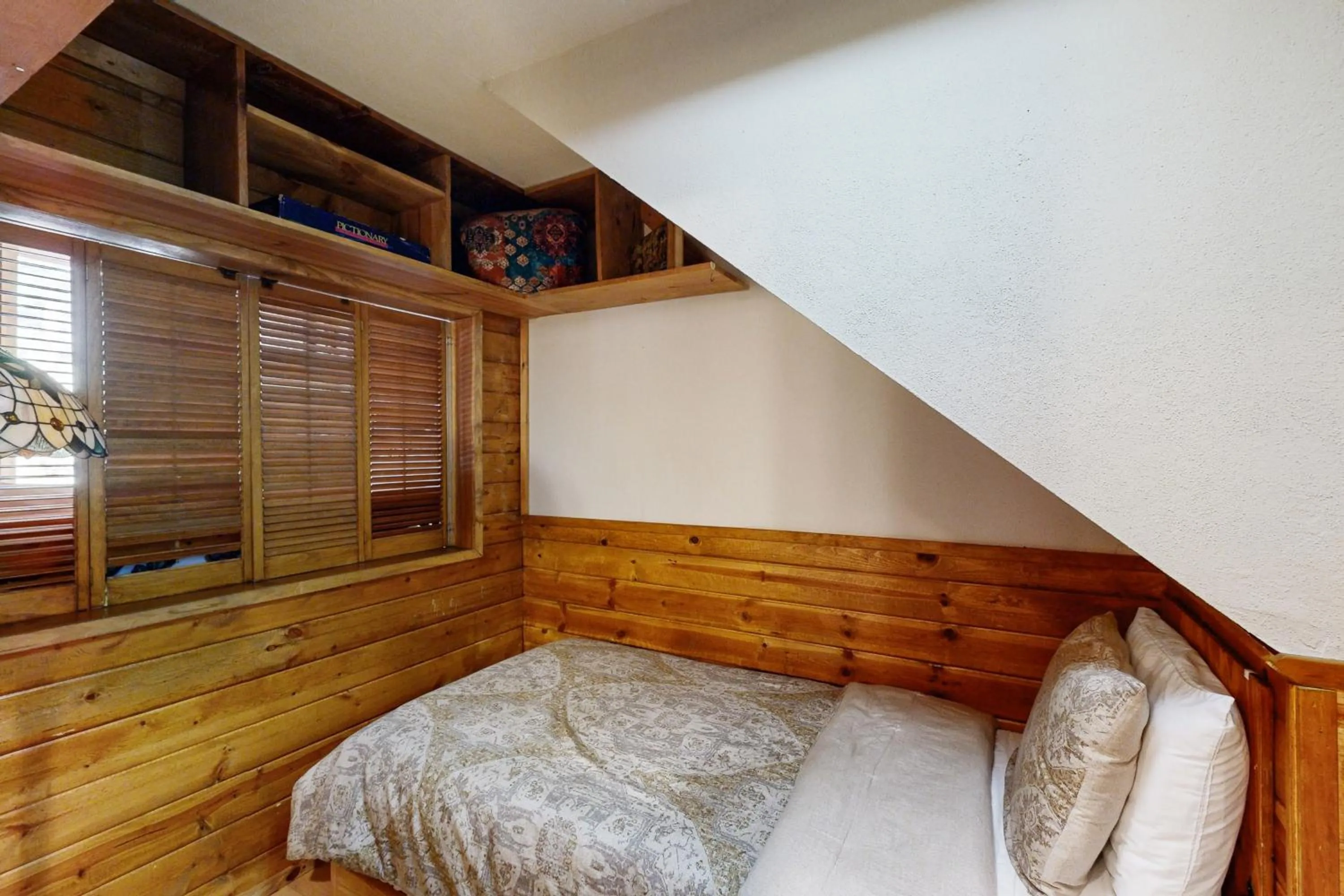 Bed in Kings Run Relaxation