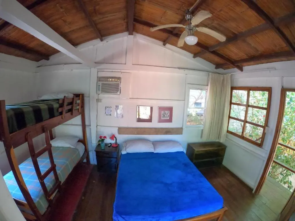 Photo of the whole room, Bed in La Gondola