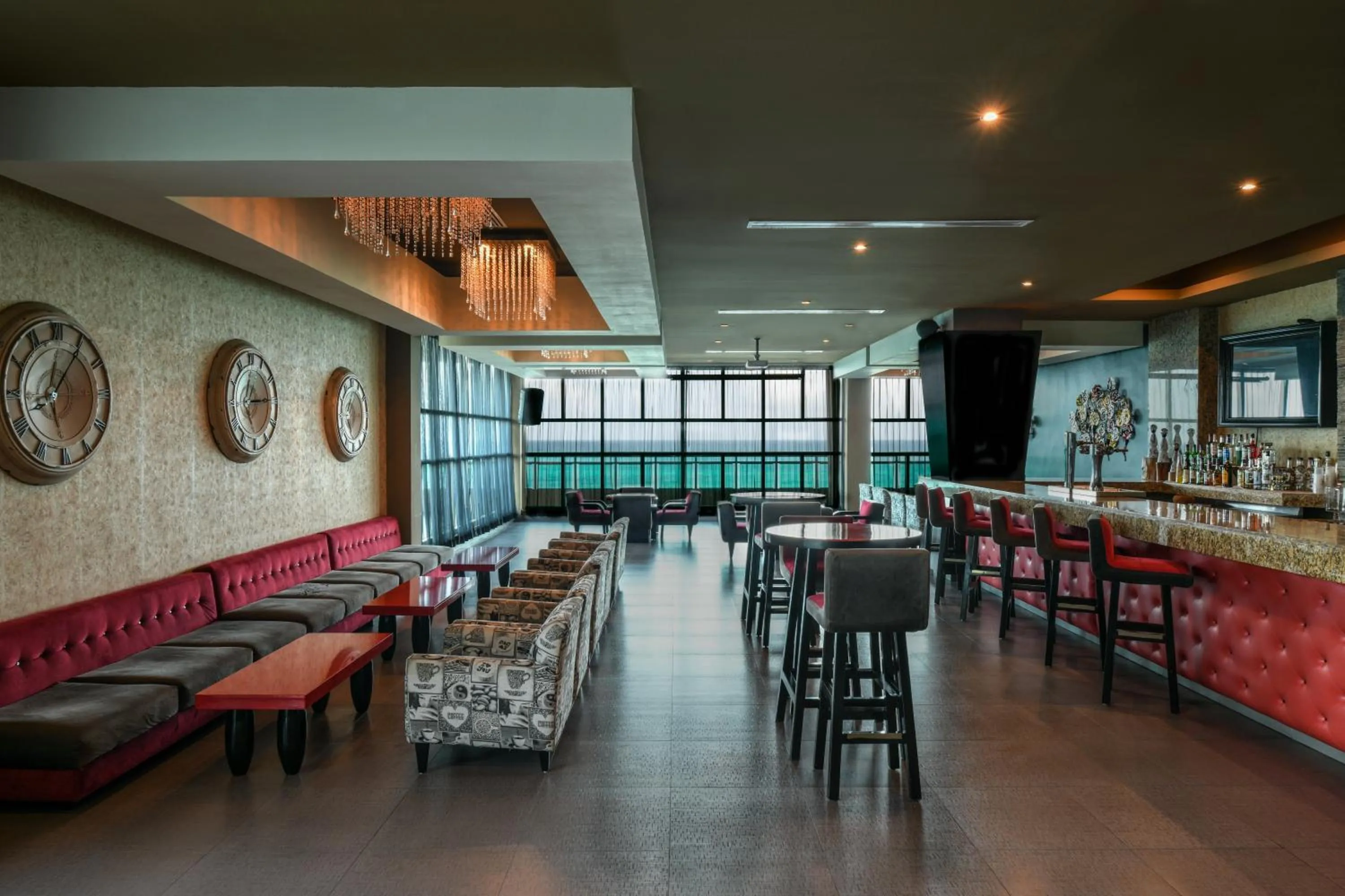 Lounge or bar in Generations Riviera Maya Oceanfront Family Resort Catamaran, Water Park, All & More Inclusive