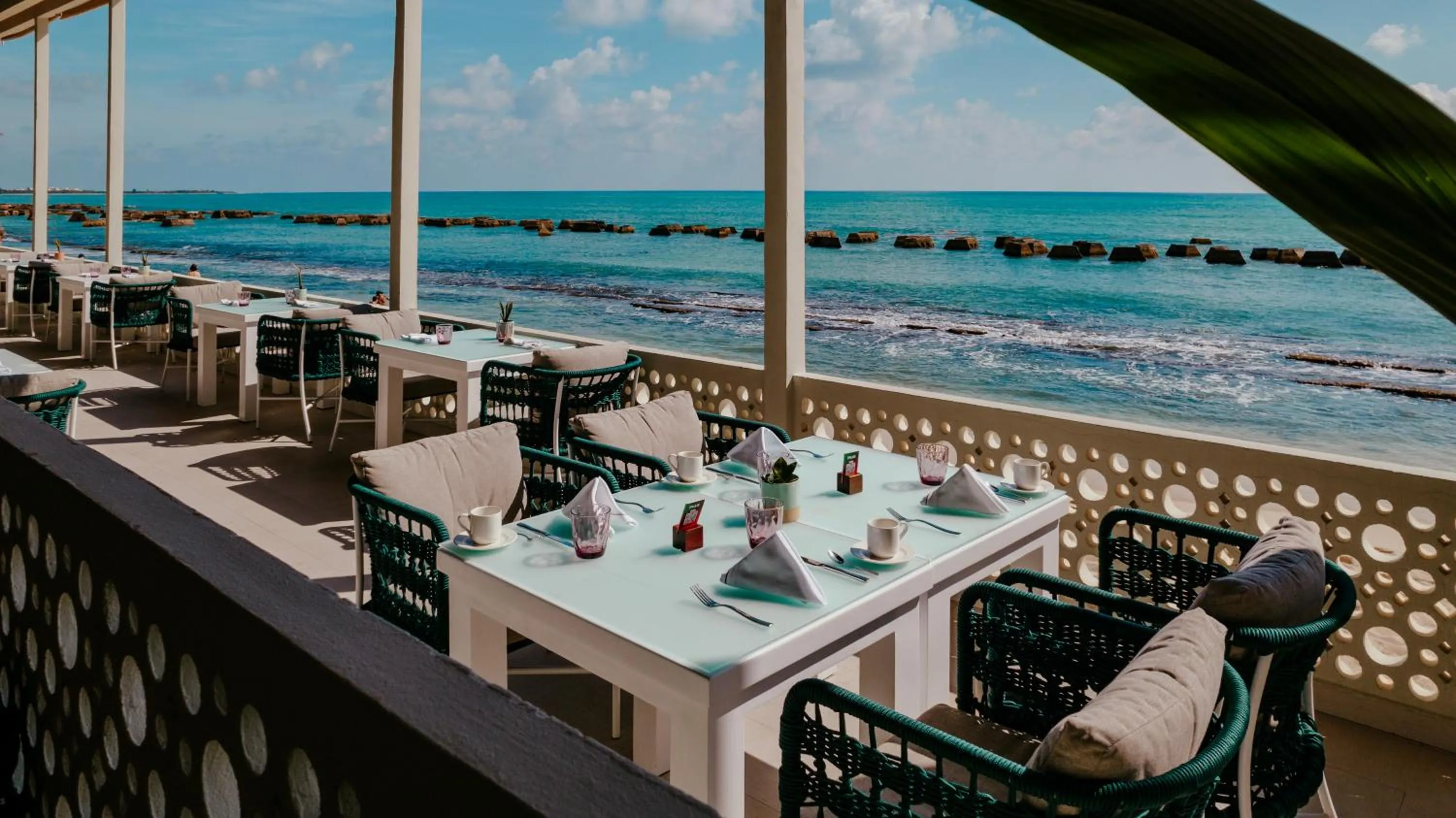 Restaurant/places to eat in Generations Riviera Maya Oceanfront Family Resort Catamaran, Water Park, All & More Inclusive