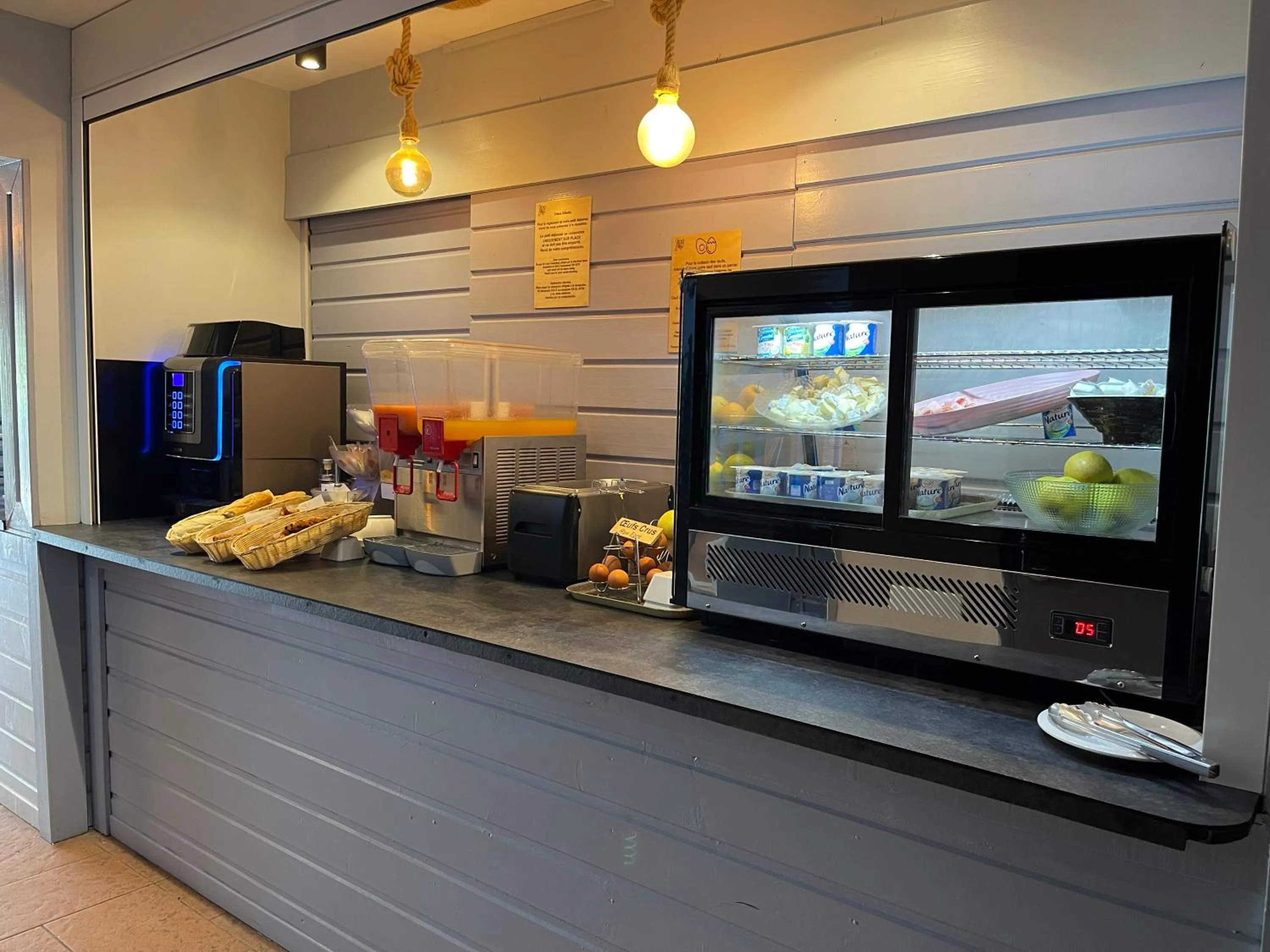 Breakfast in Karaibes Residence