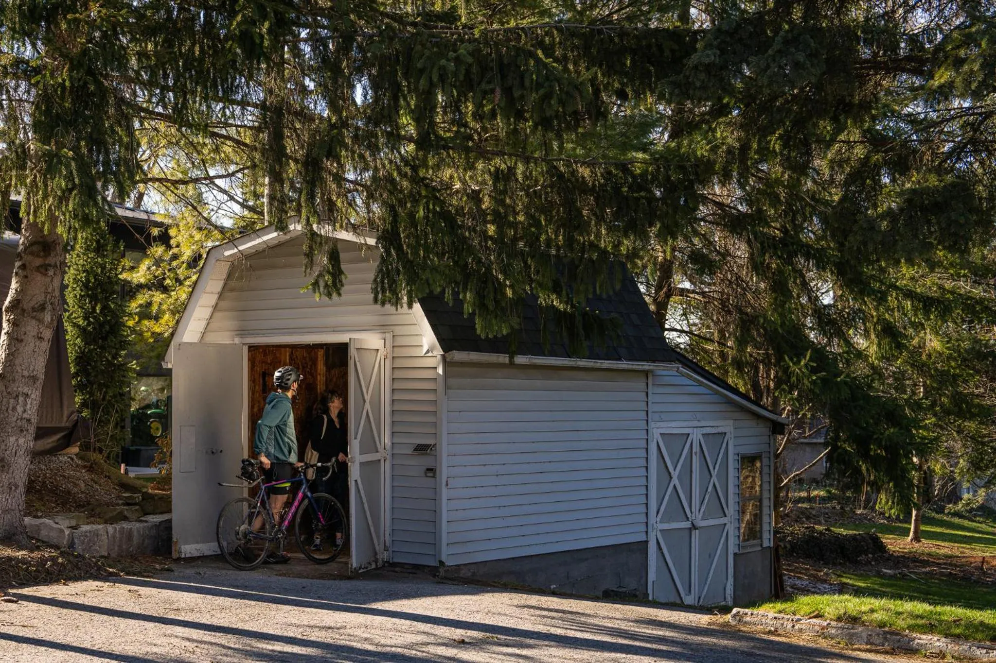 Cycling in The Kent Motel