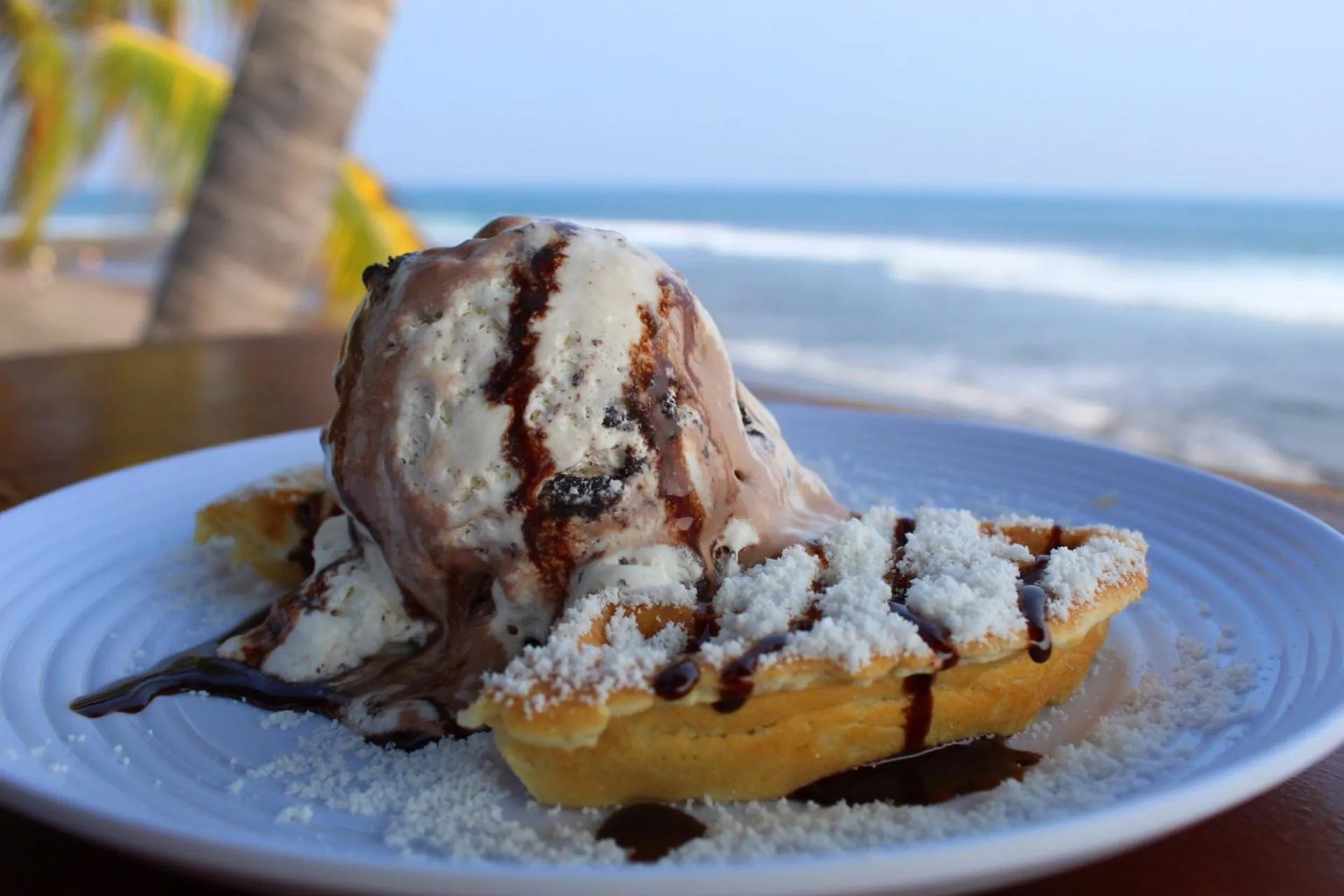 Food in Olas Permanentes El Zonte