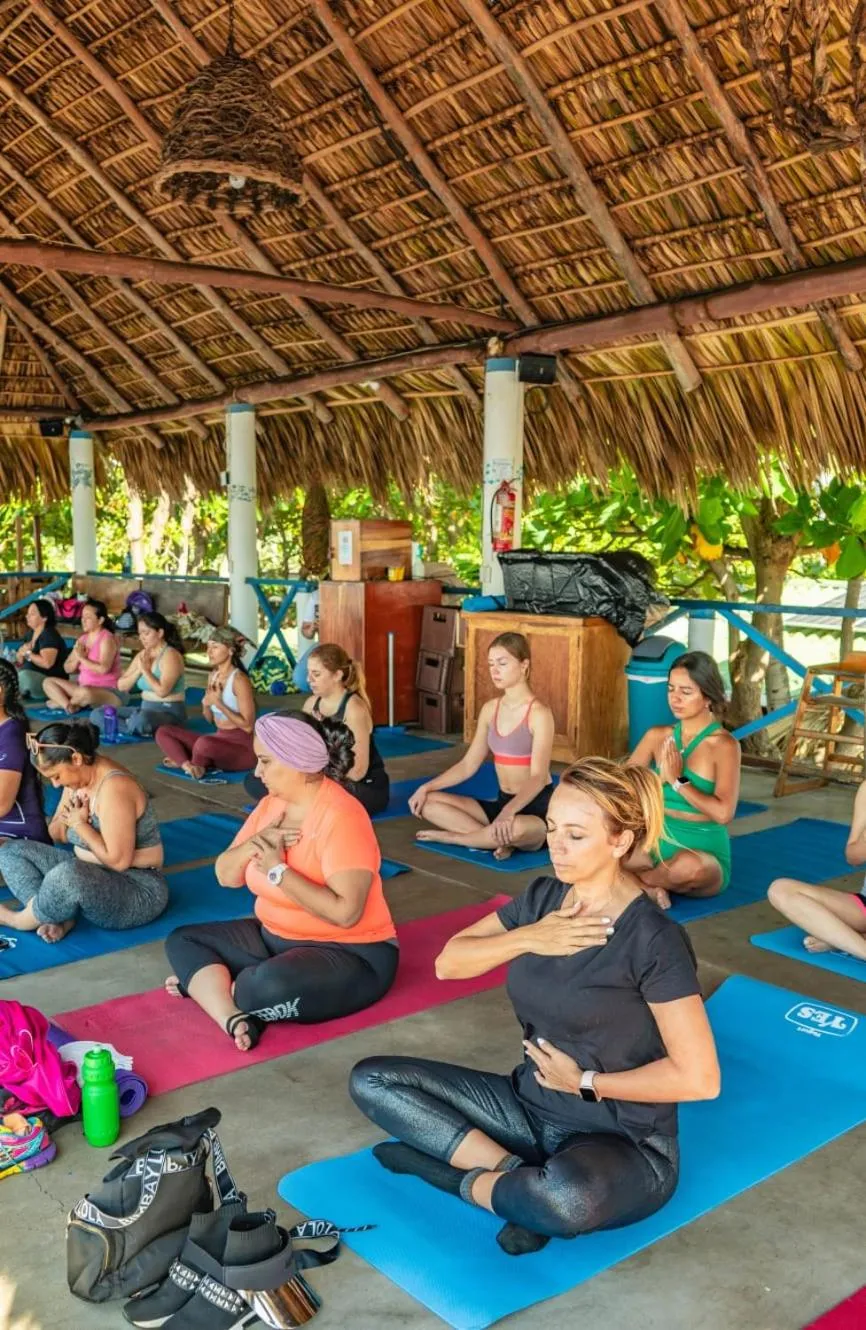 Olas Permanentes El Zonte