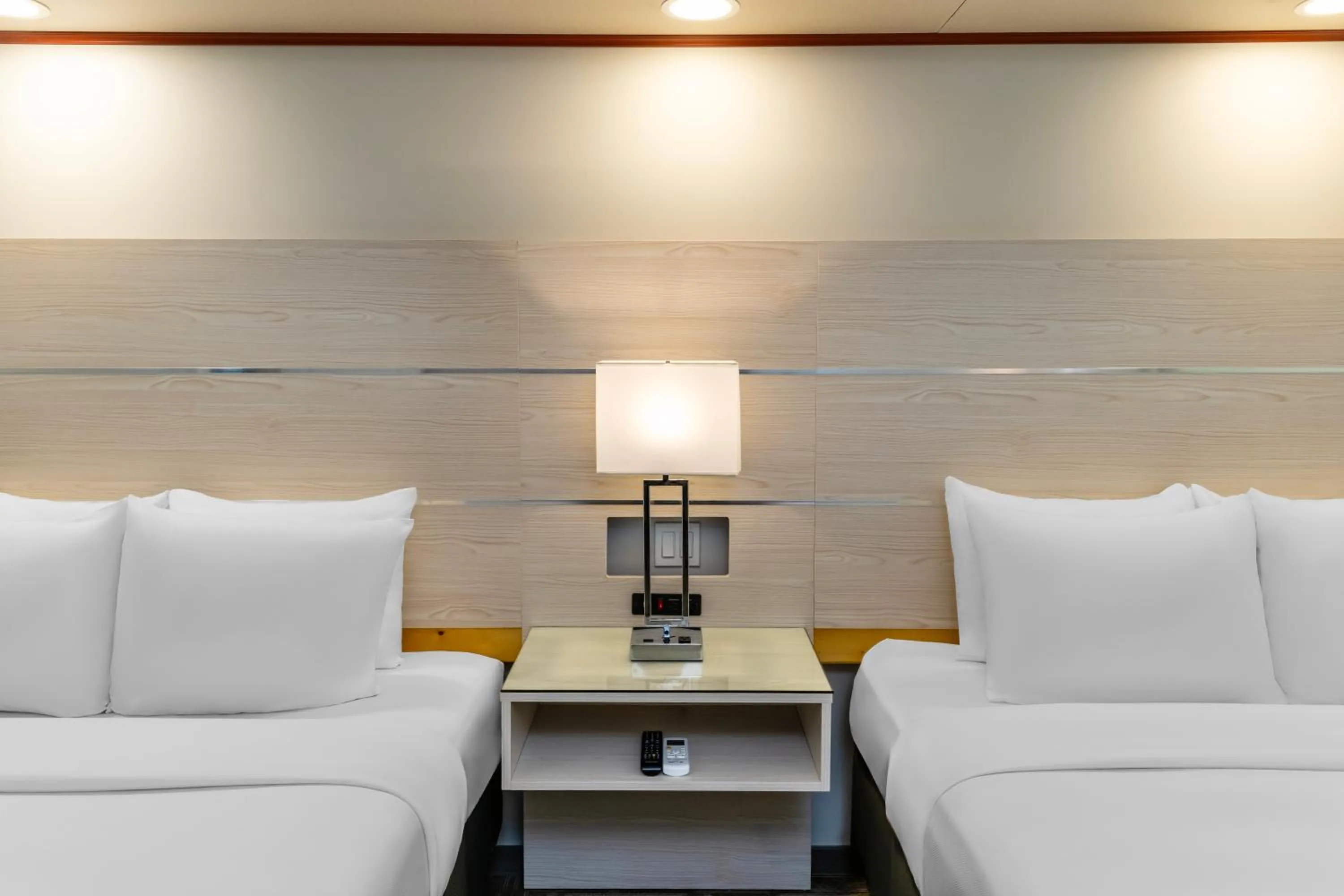 Quality Inn Sunshine Suites