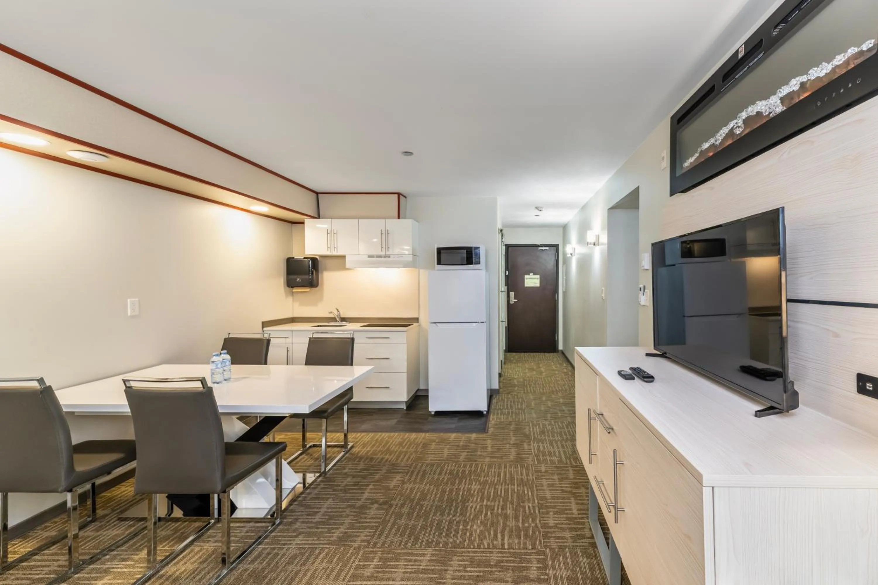 Quality Inn Sunshine Suites