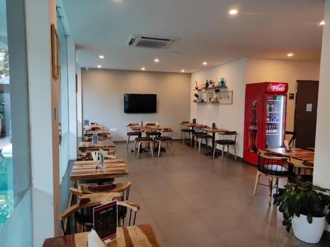 Amigos Candolim Beach