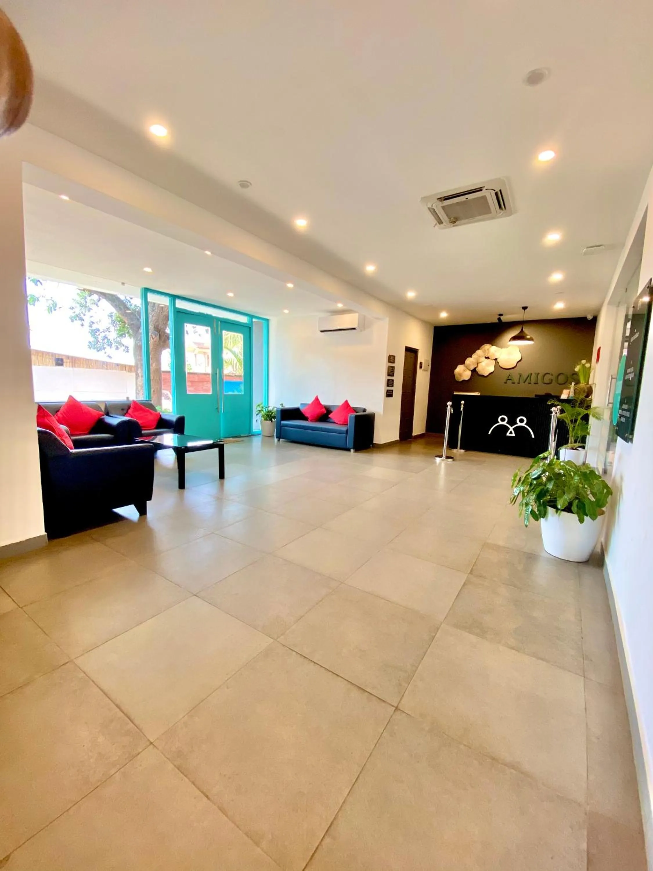 Lobby or reception in Amigos Candolim Beach