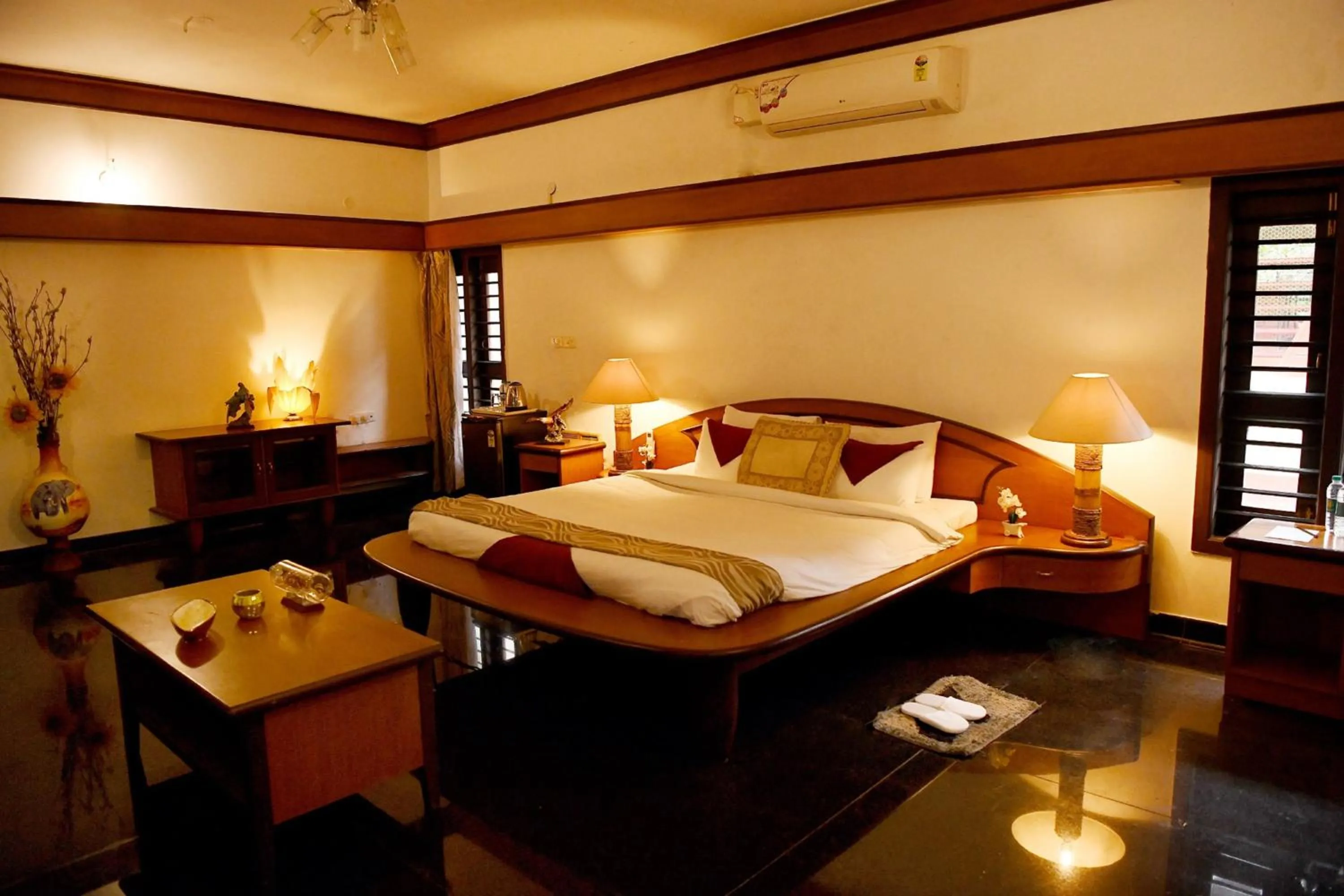 Bedroom, Bed in Unlock By Goldfinch Sakaleshpur