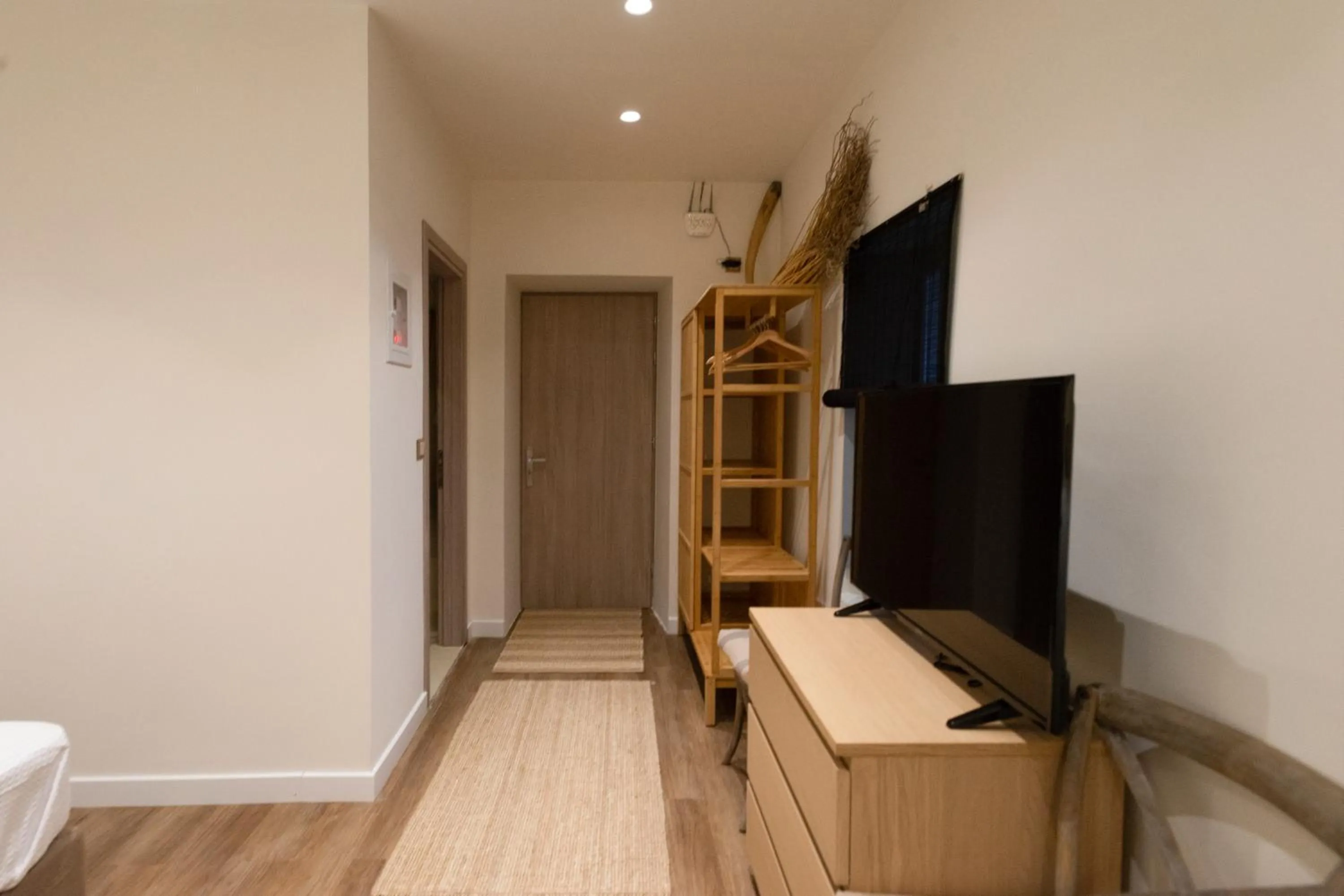 Coffee/tea facilities in Pylosea Luxury Lodge