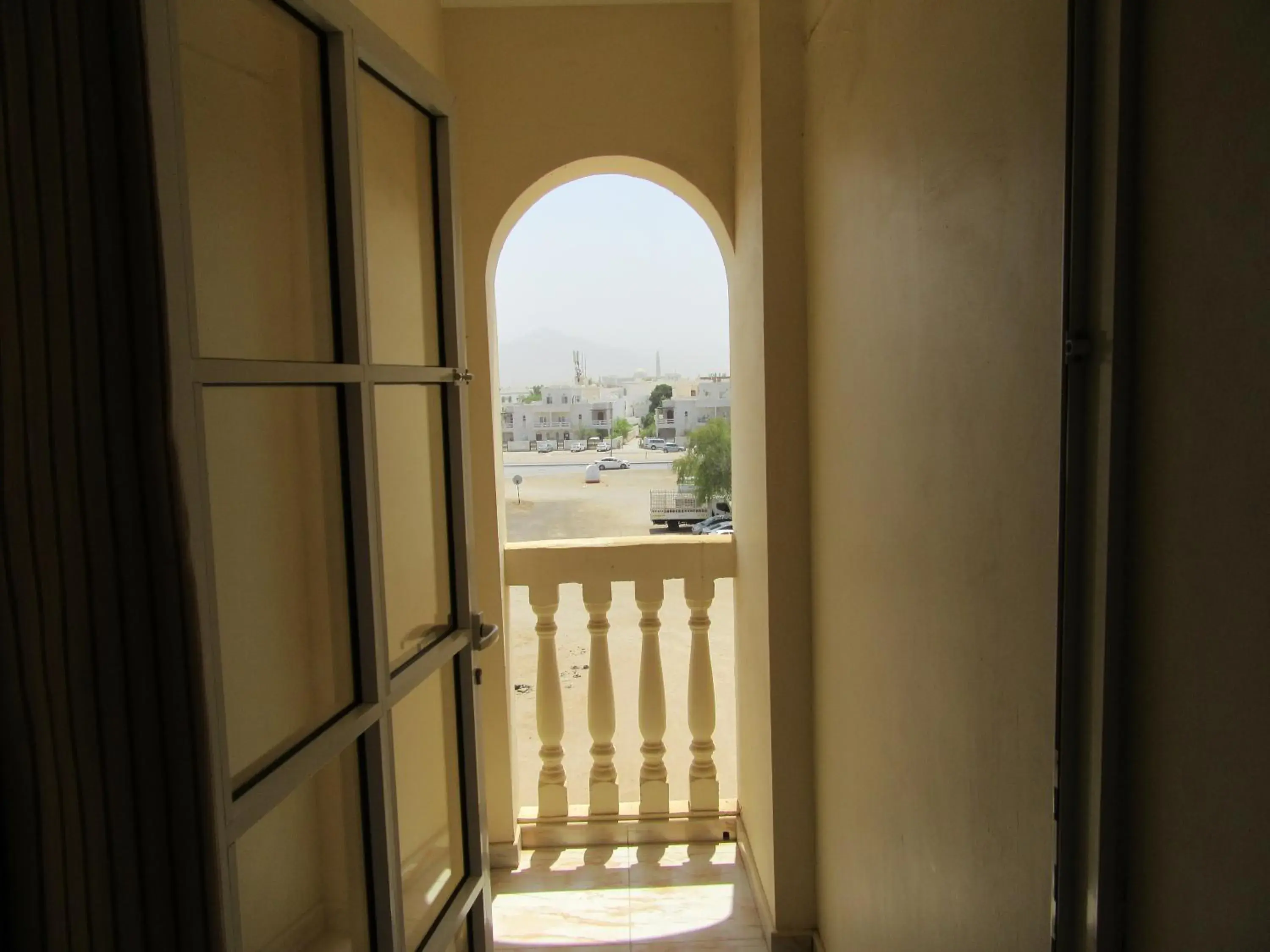 Family Suite with Balcony in Al Ferdous Hotel Apartments Family Suite with Balcony in Al Ferdous Hotel Apartments
