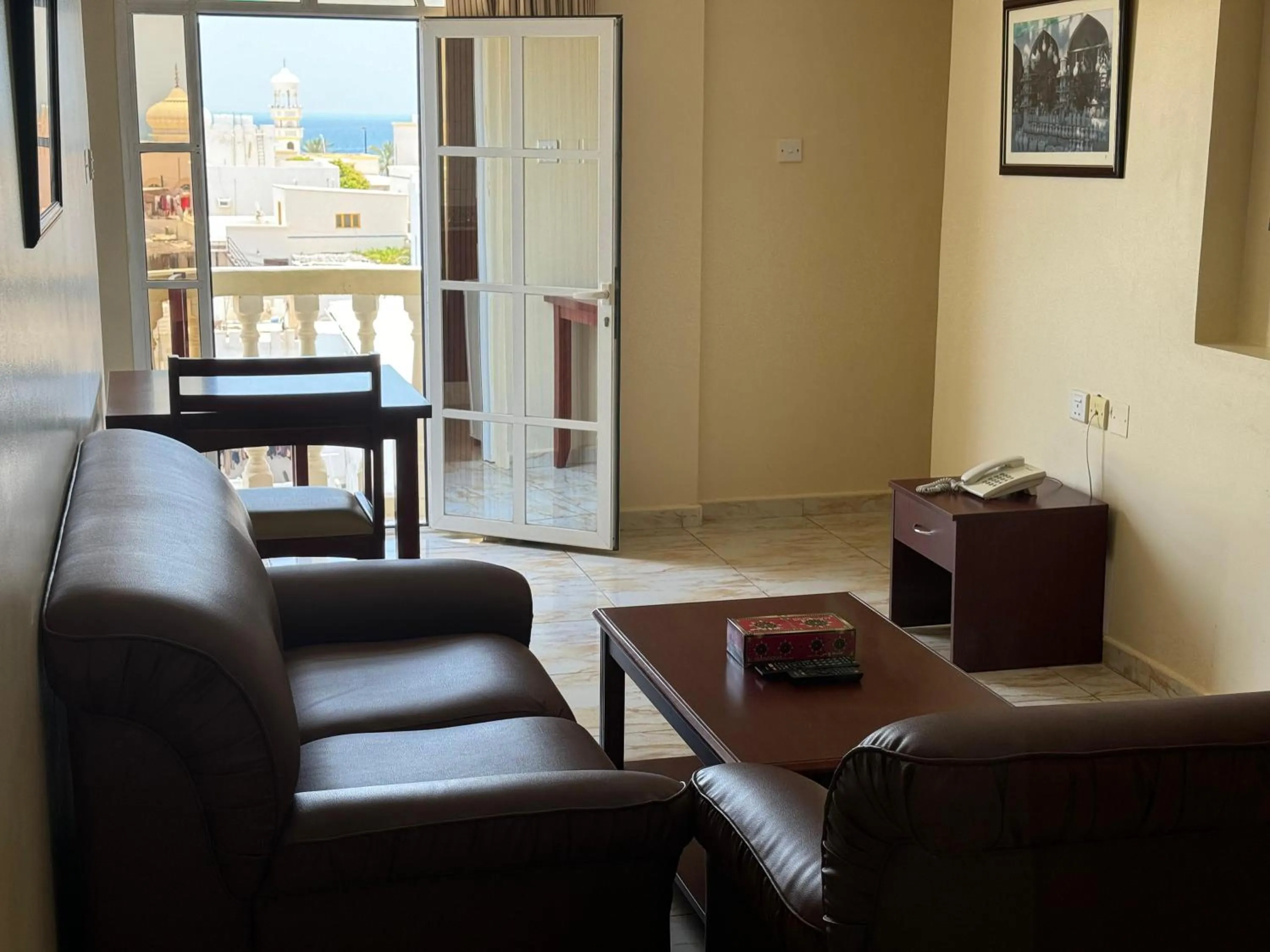 Al Ferdous Hotel Apartments