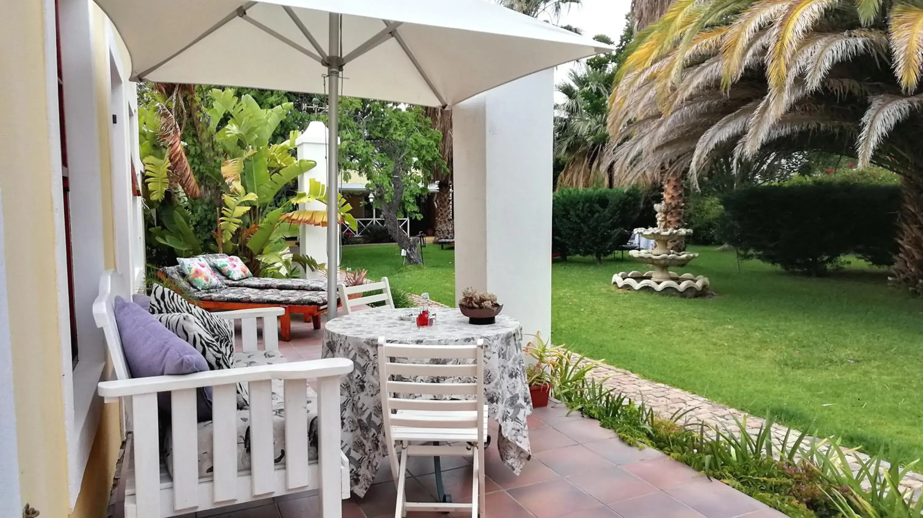 Suite with Pool View in Saxe-Coburg Lodge Suite with Pool View in Saxe-Coburg Lodge